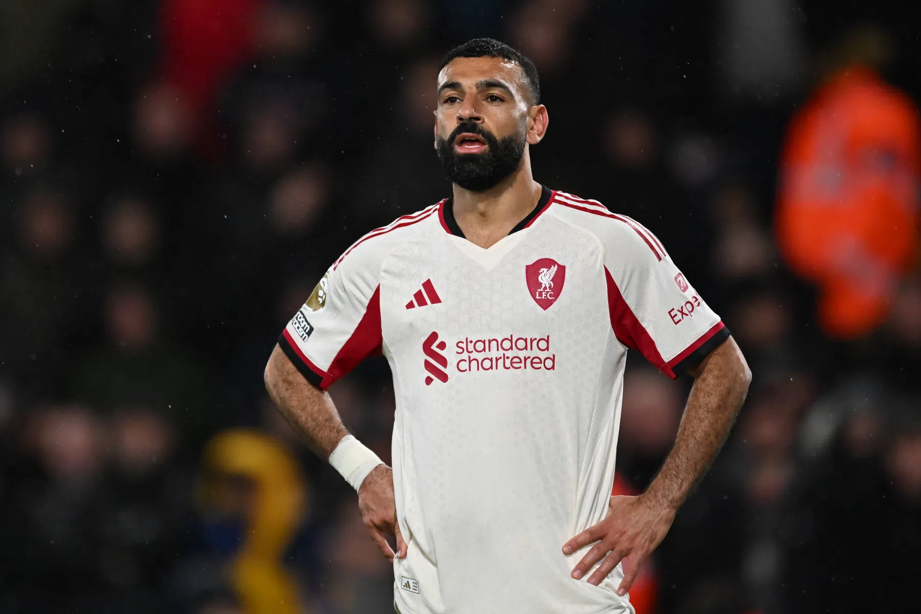 Bikkelhard commentaar over Liverpool: 'Dichter bij degradatiezone dan koppositie'