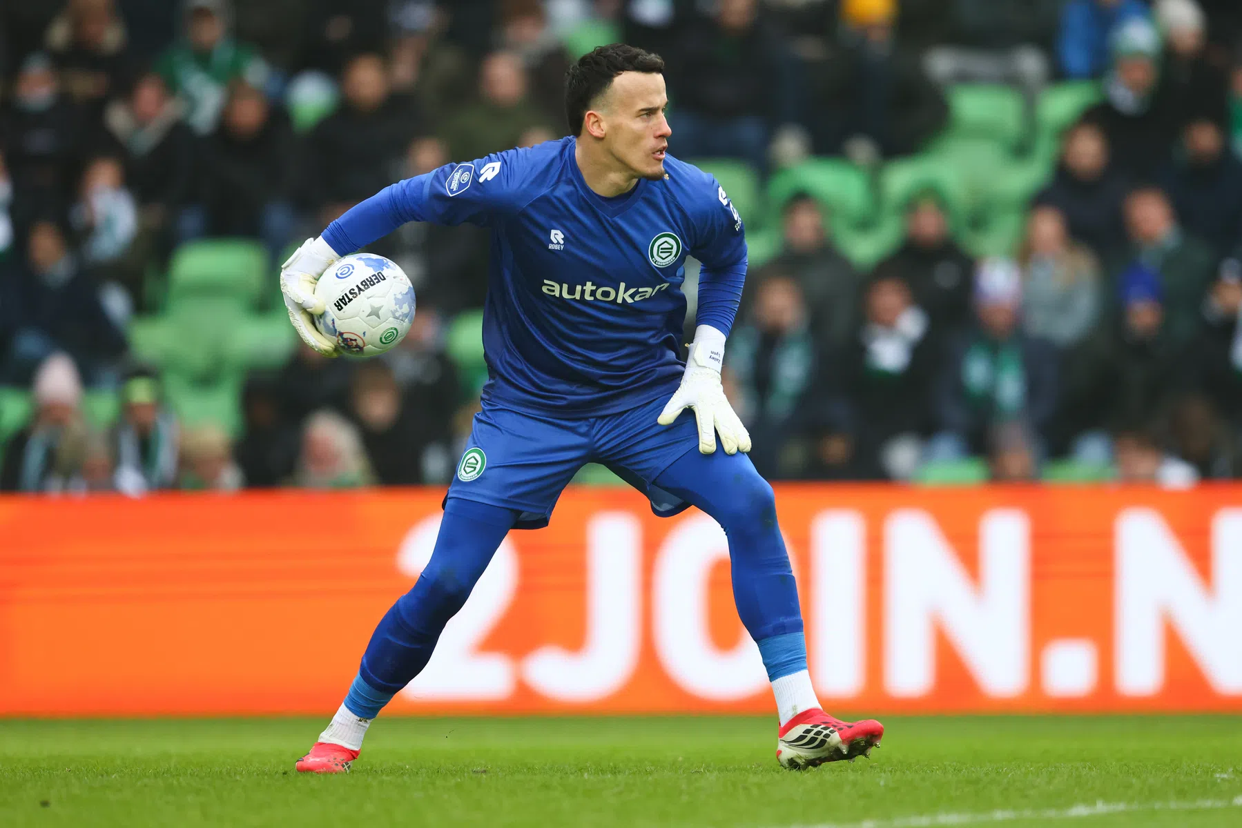 Vaessen loopt leeg over 'anti-voetbal van Buijs': 'Kan je beter je contract versch