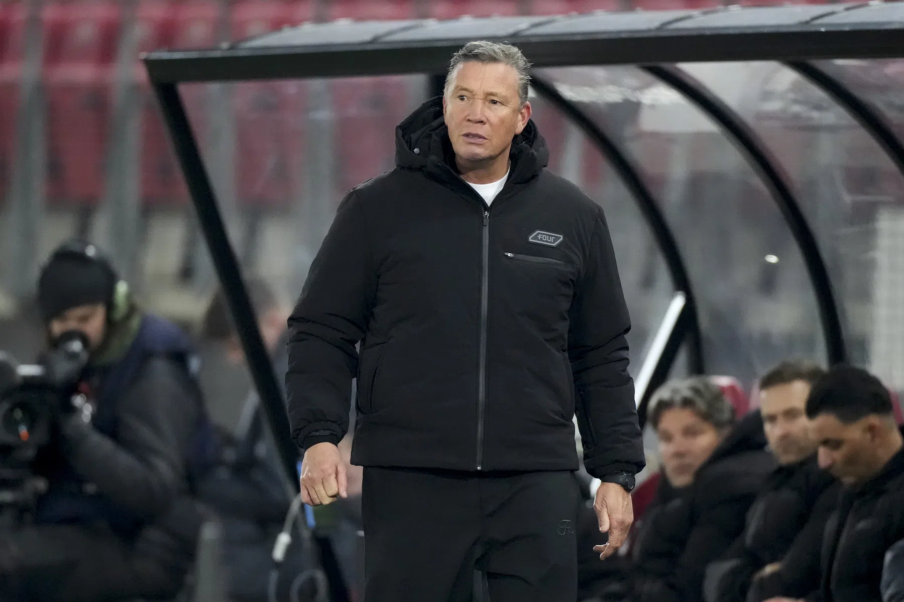 AZ-trainer Echteld: 'Ik heb geen schroom in mijn omgang met spelers'