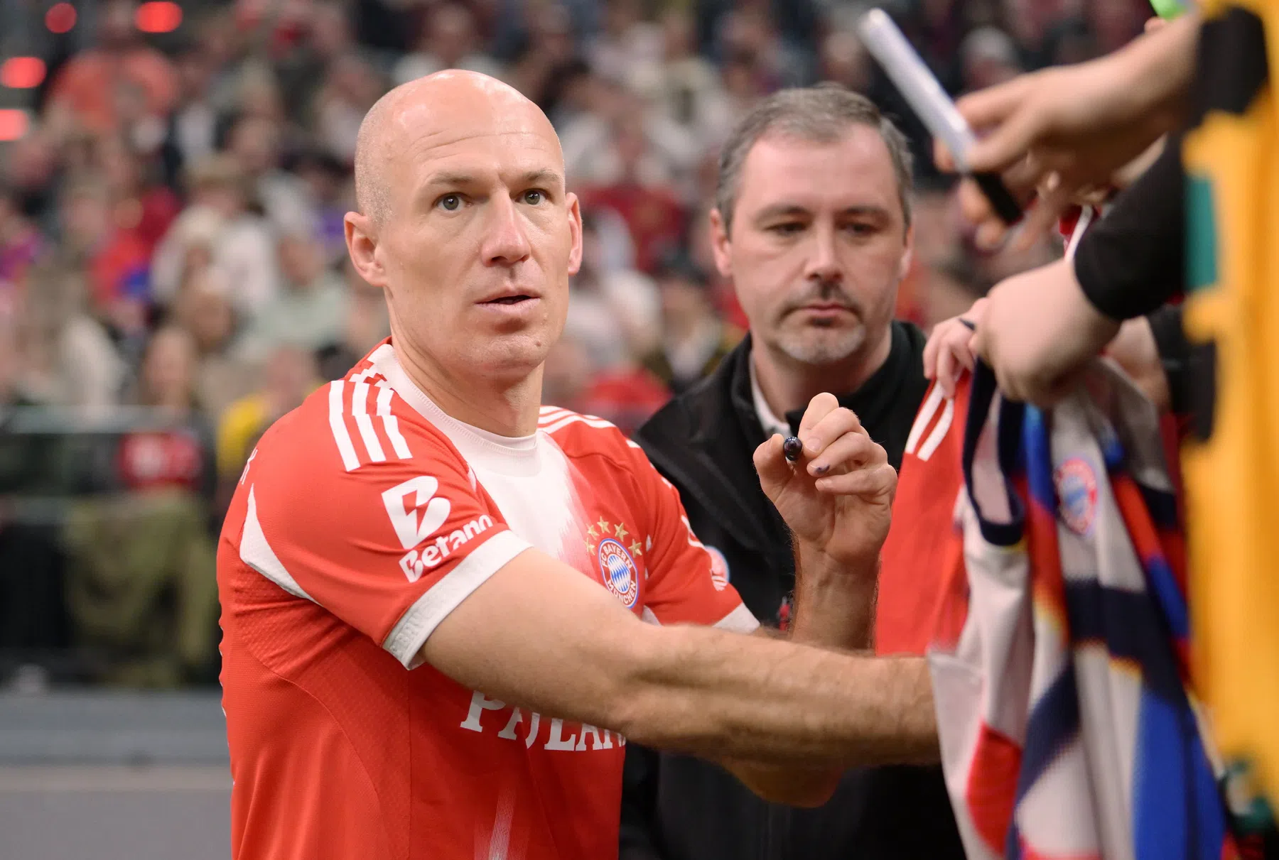 Robben kijkt uit naar PSV tegen Bayern: 'In vorm kunnen we iedereen verslaan'