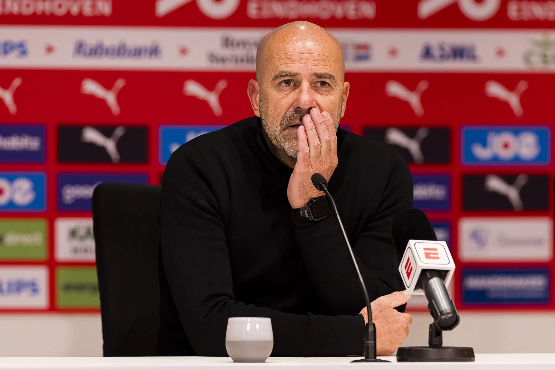 Bosz: 'Het klinkt gek, maar Bayern speelt hetzelfde als NAC'