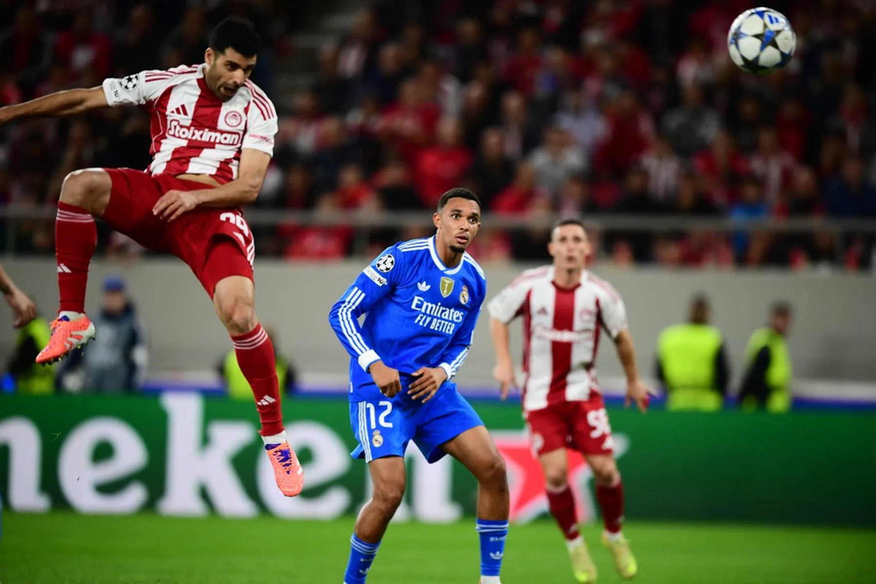 Ajax op zijn hoede voor de specialiteit van Olympiakos