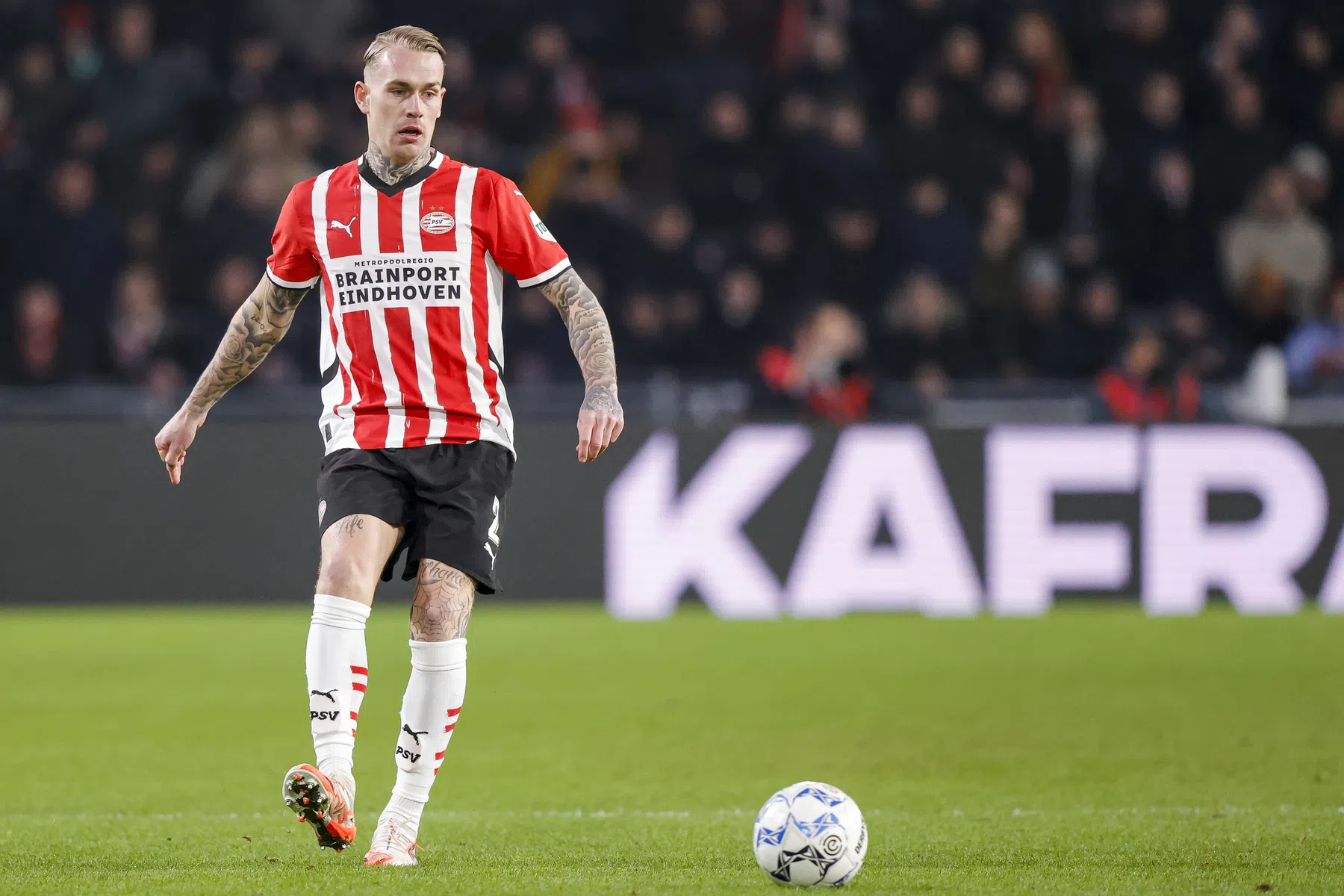 Karsdorp verkiest gezin boven voetbal, maar zwaait nog niet definitief af