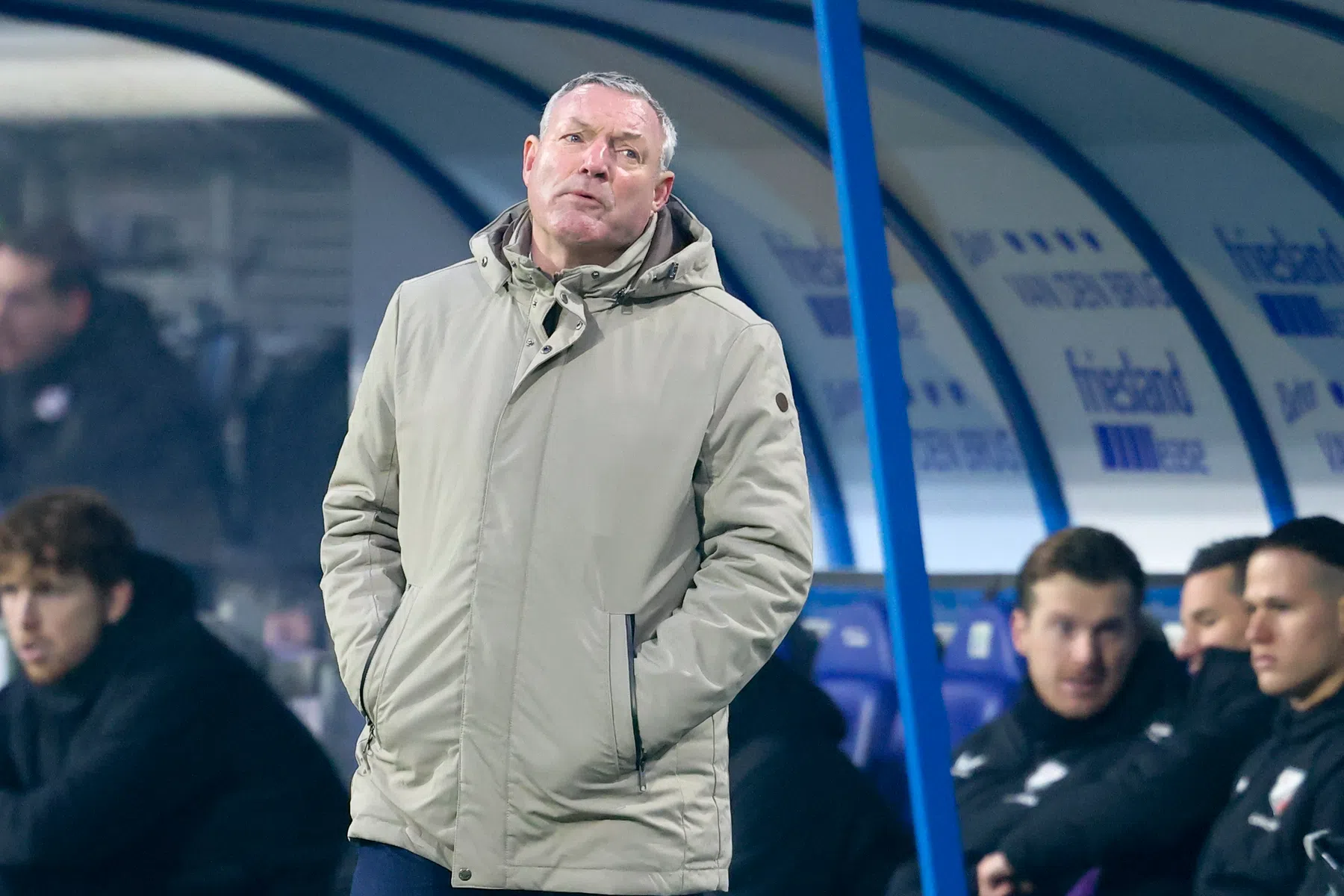 Geen zesde nederlaag op rij voor Jans: nieuwkomers direct van waarde in Heerenveen