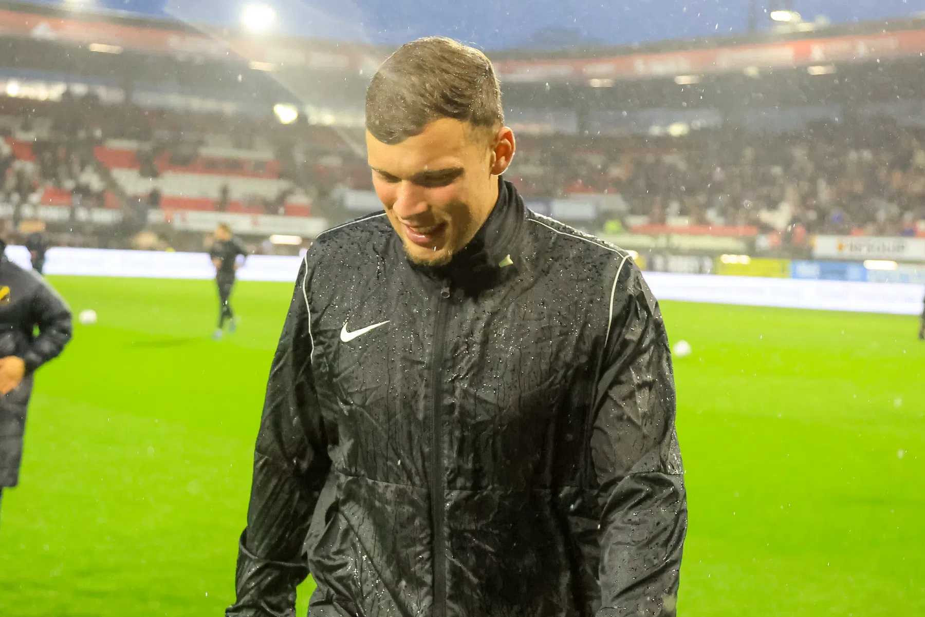 Voortvarend debuut Van Hooijdonk in Portugal