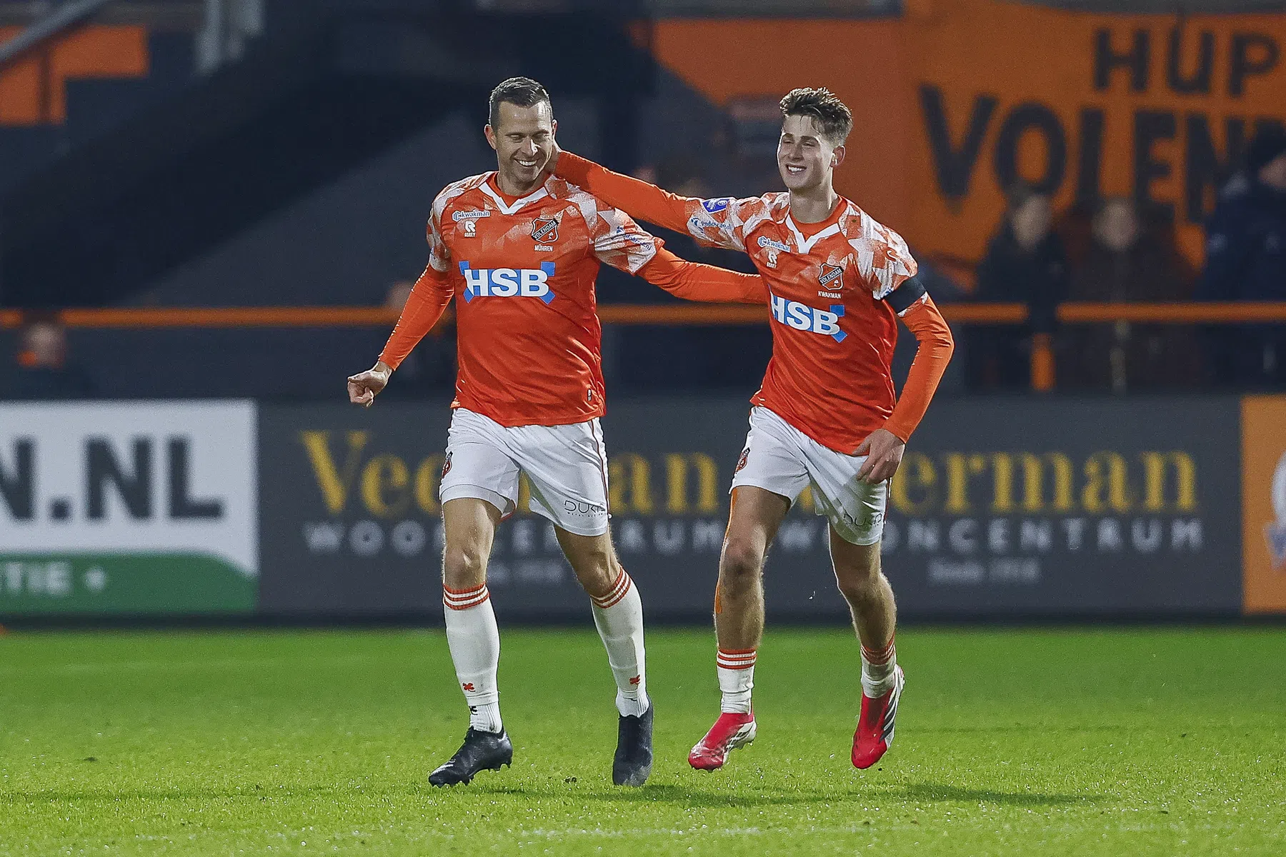 Supersub Mühren behoedt Volendam voor nederlaag tegen tiental Go Ahead