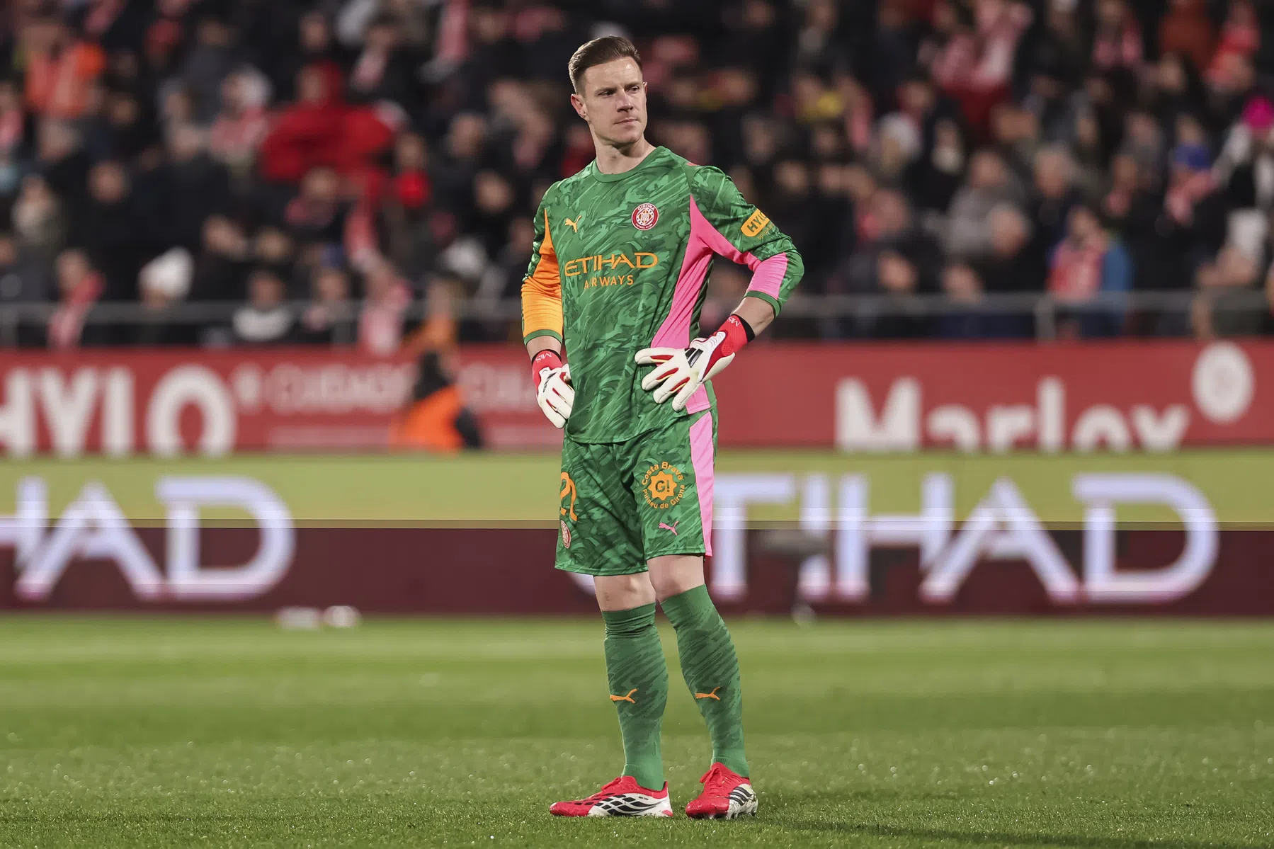 Pechvogel Ter Stegen maanden aan de kant door hamstringblessure