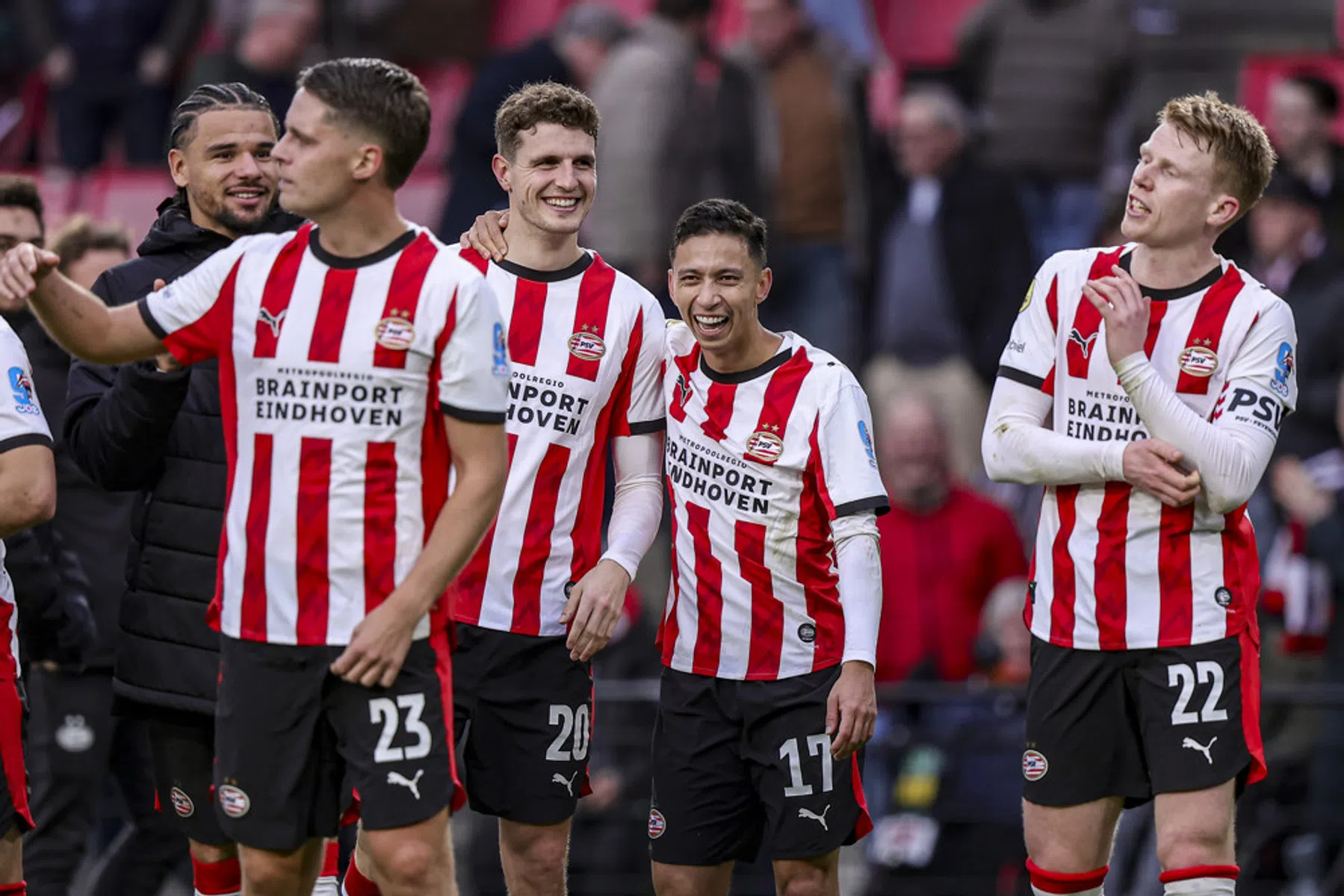 Overmacht PSV in topper terug te zien in Elftal van de Week