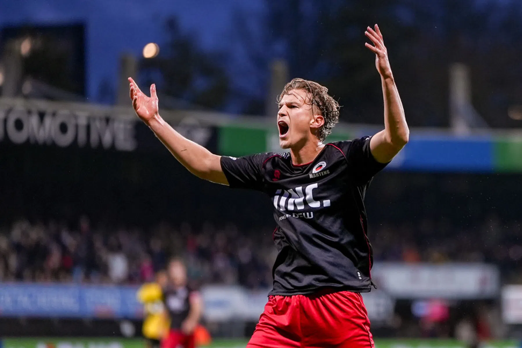 De Graafschap slaat dubbelslag met Eggens en Martens