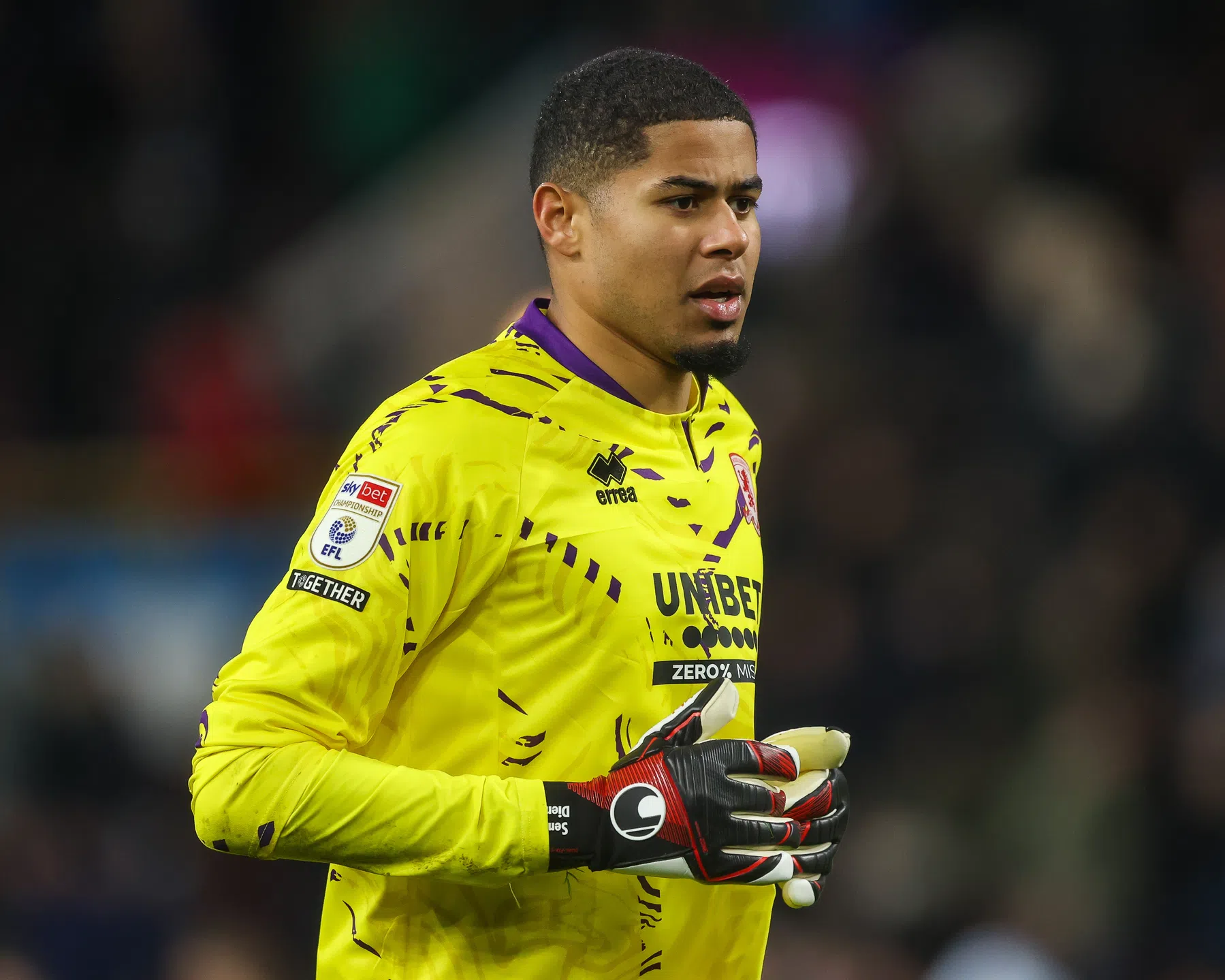 Transfer van doelman Dieng naar Feyenoord ketst af