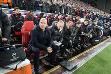 Thumbnail for article: 'De rest gaat ten onder aan de absurde eisen die aan trainers worden gesteld'