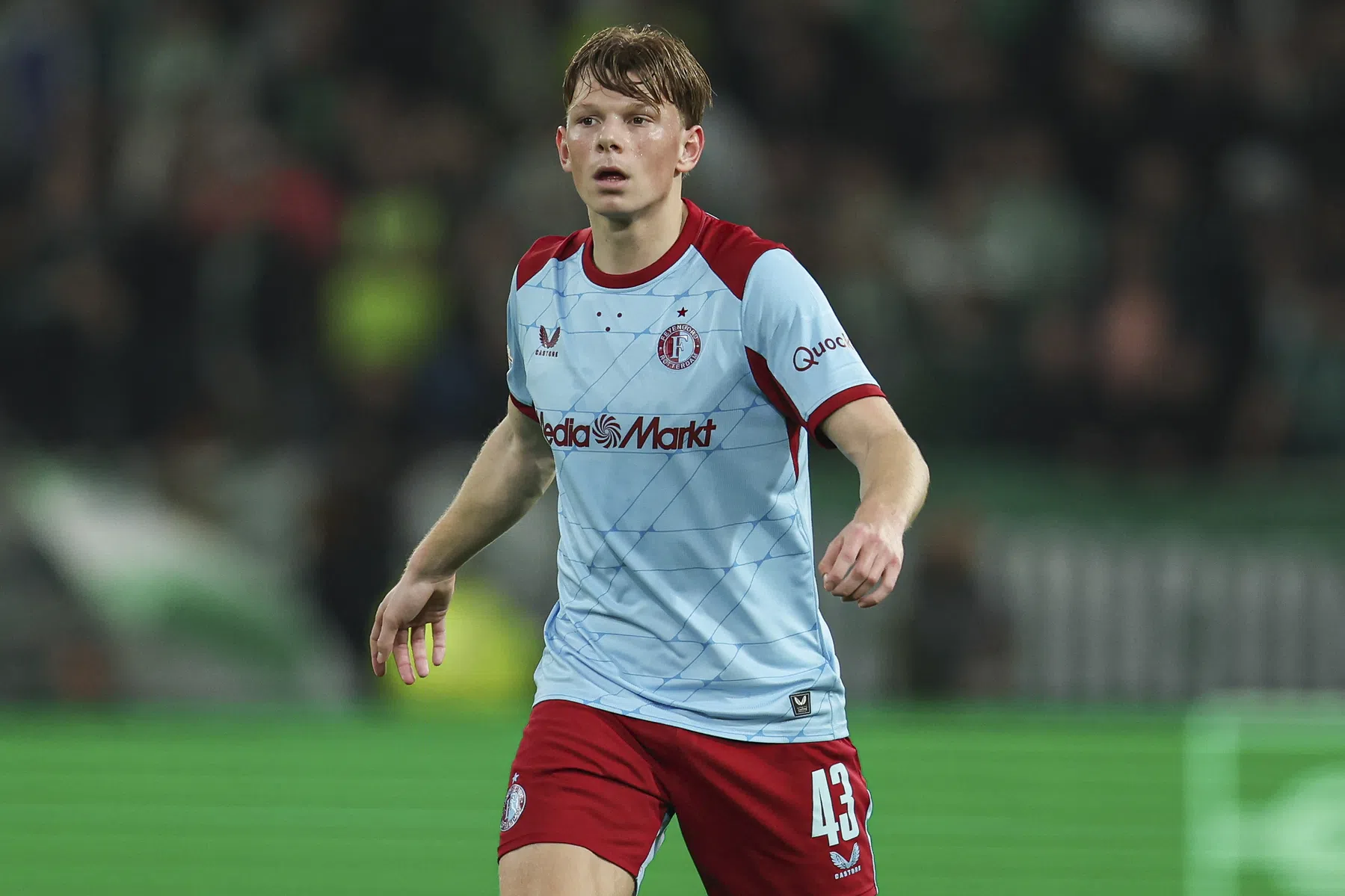 Kuijt huurt met FC Dordrecht zijn neefje Plug van Feyenoord