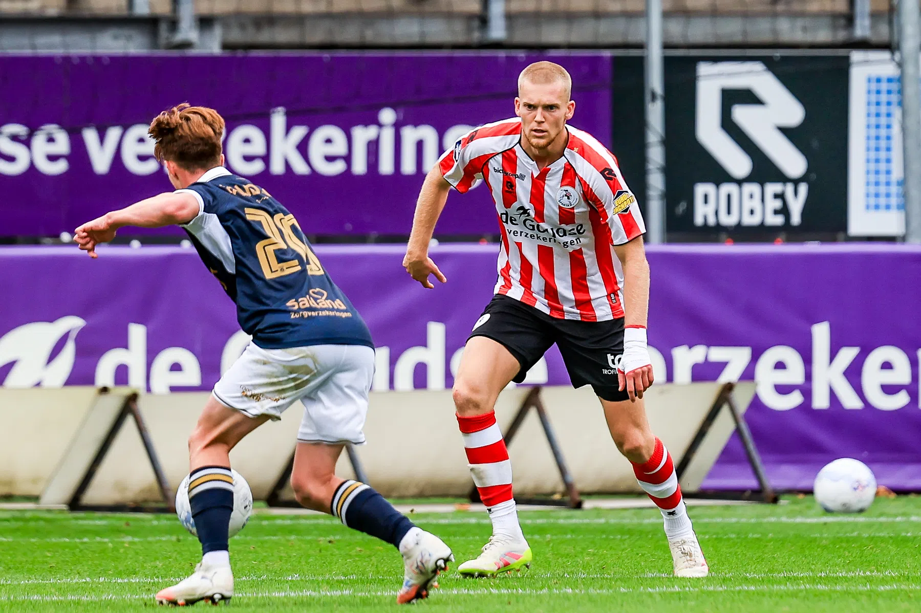 PEC Zwolle slaat toe en huurt Velthuis met koopoptie van Sparta