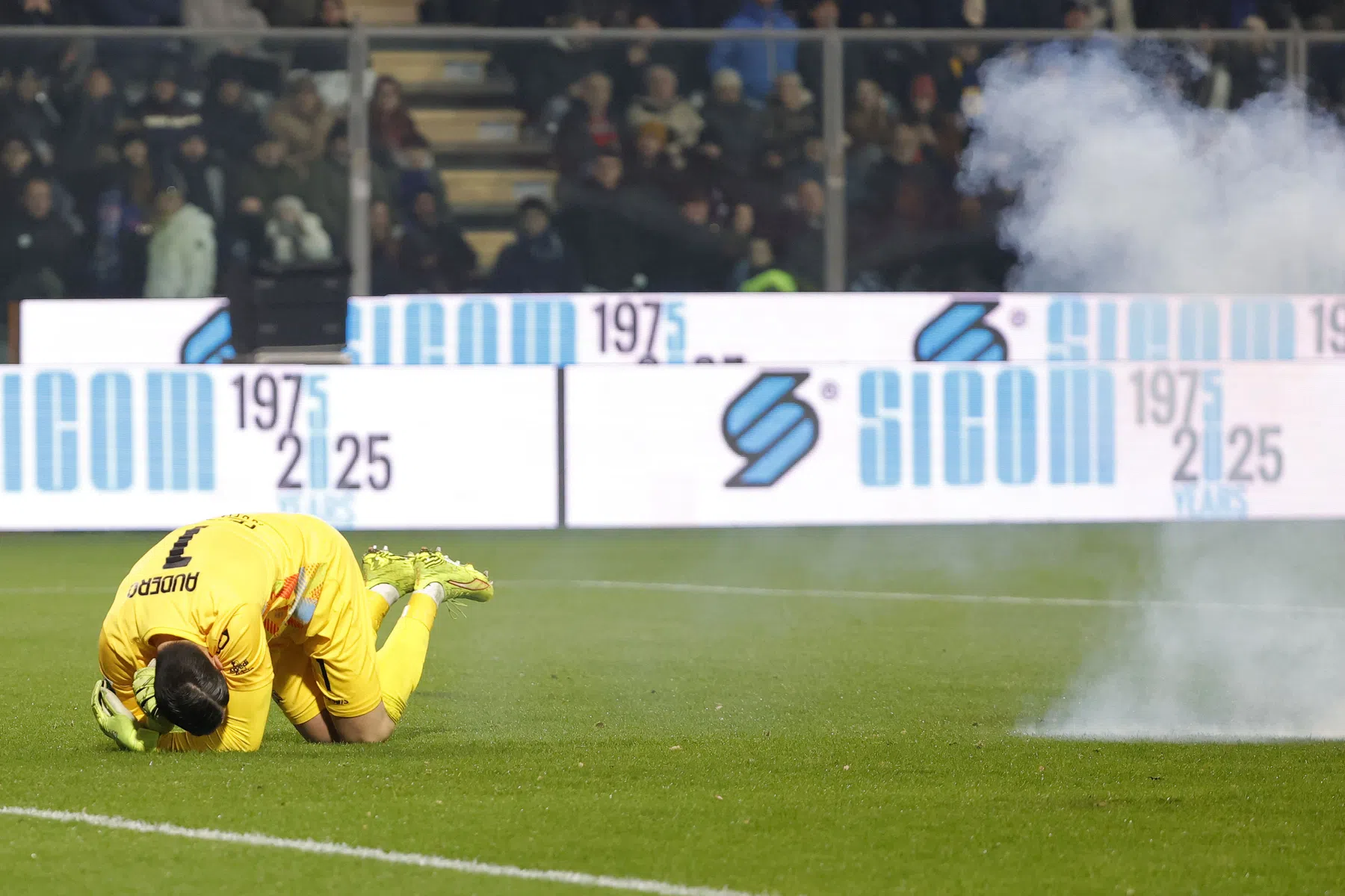 Inter ontvangt flinke boete na vuurwerkincident met doelman Audero