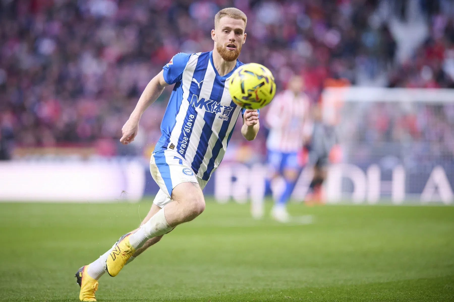 Ajax-target Vicente legt uit waarom hij voor Birmingham City koos