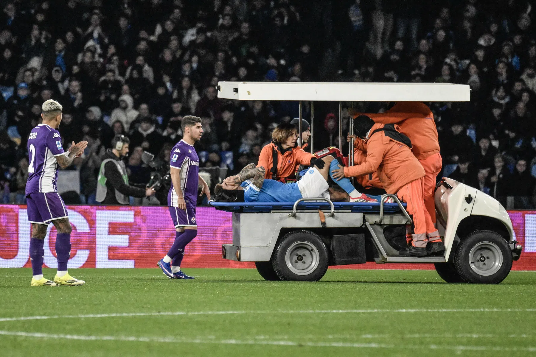 Twee vliegen in één klap voor Di Lorenzo: Napoli-aanvoerder onder het mes