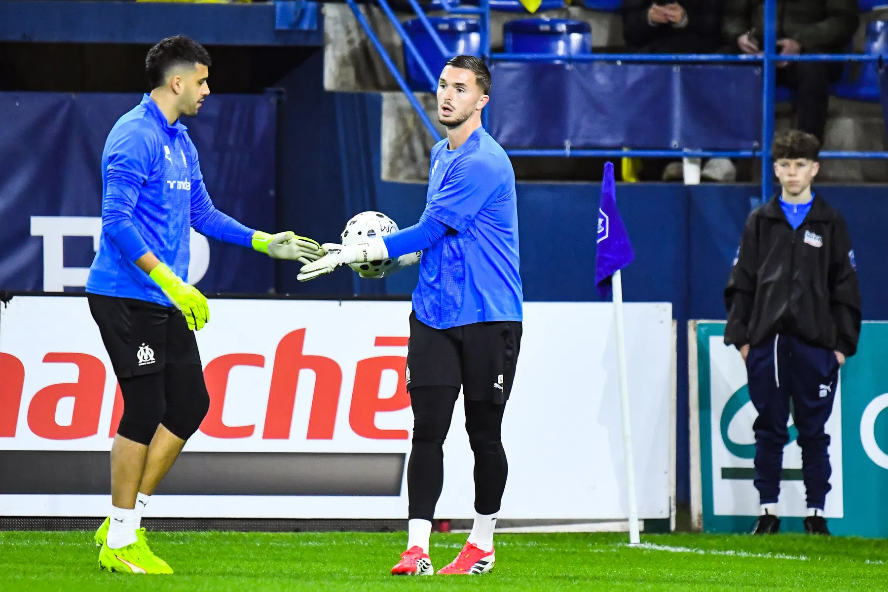 Doelmannendiscussie in Marseille: verdringt De Lange Rulli onder de lat?