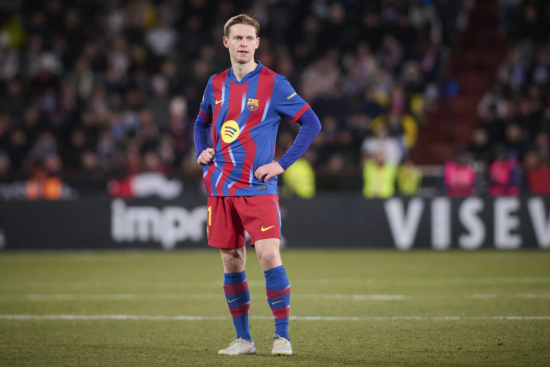 Flick prijst 'fantastische' Frenkie de Jong de hemel in