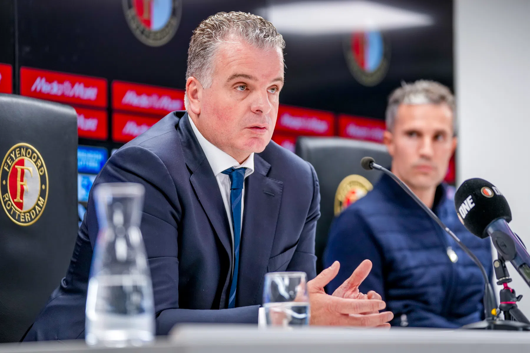 Van Persie fel over bedreigingen aan adres Te Kloese: 'Totaal ongepast'