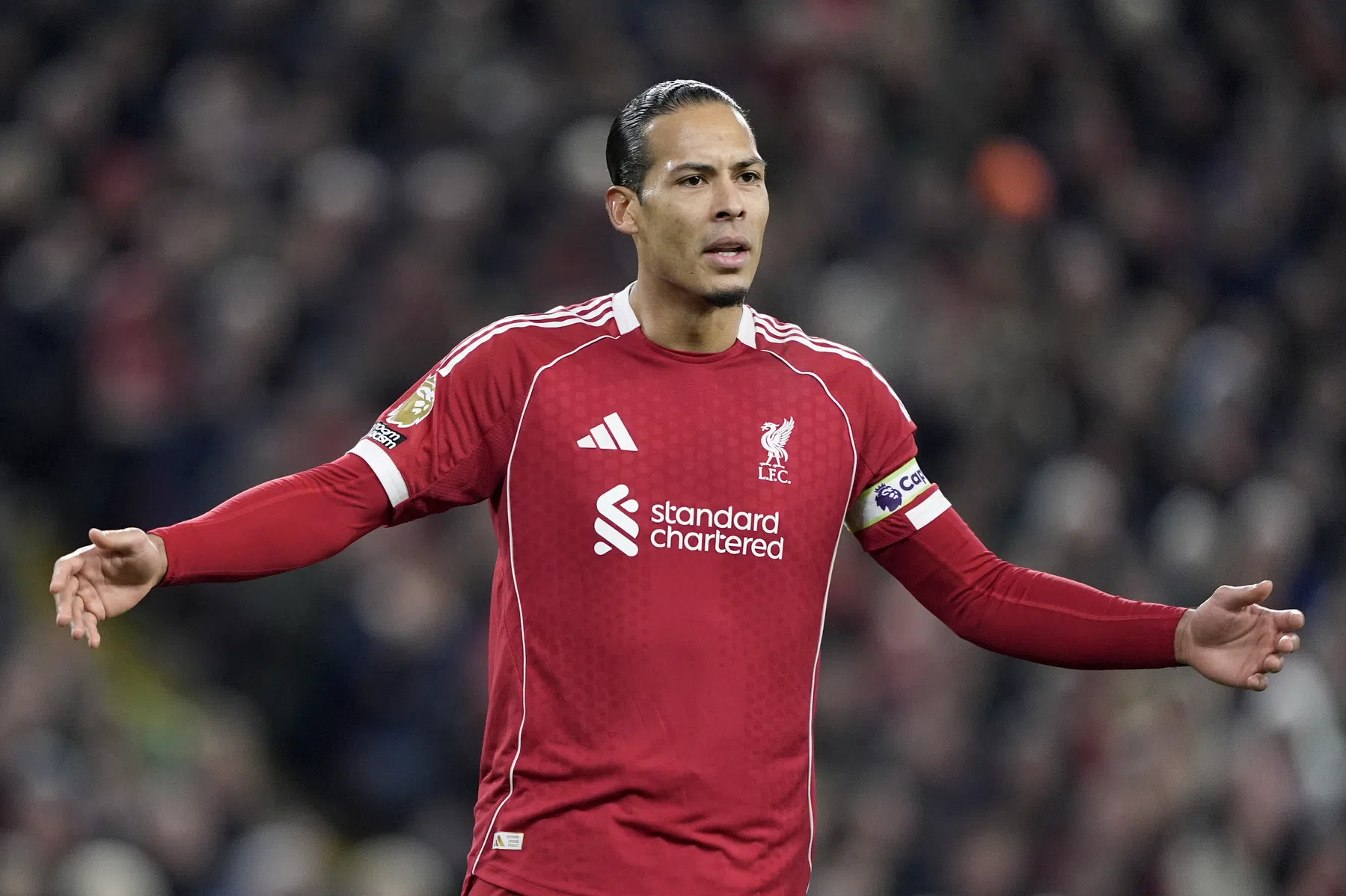 Van Dijk denkt langzaam na over pensioenplannen: 'Zie mezelf geen trainer worden'