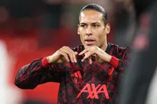 Van Dijk luidt noodklok richting oud-profs: 'Maak me zorgen om jonge generatie'