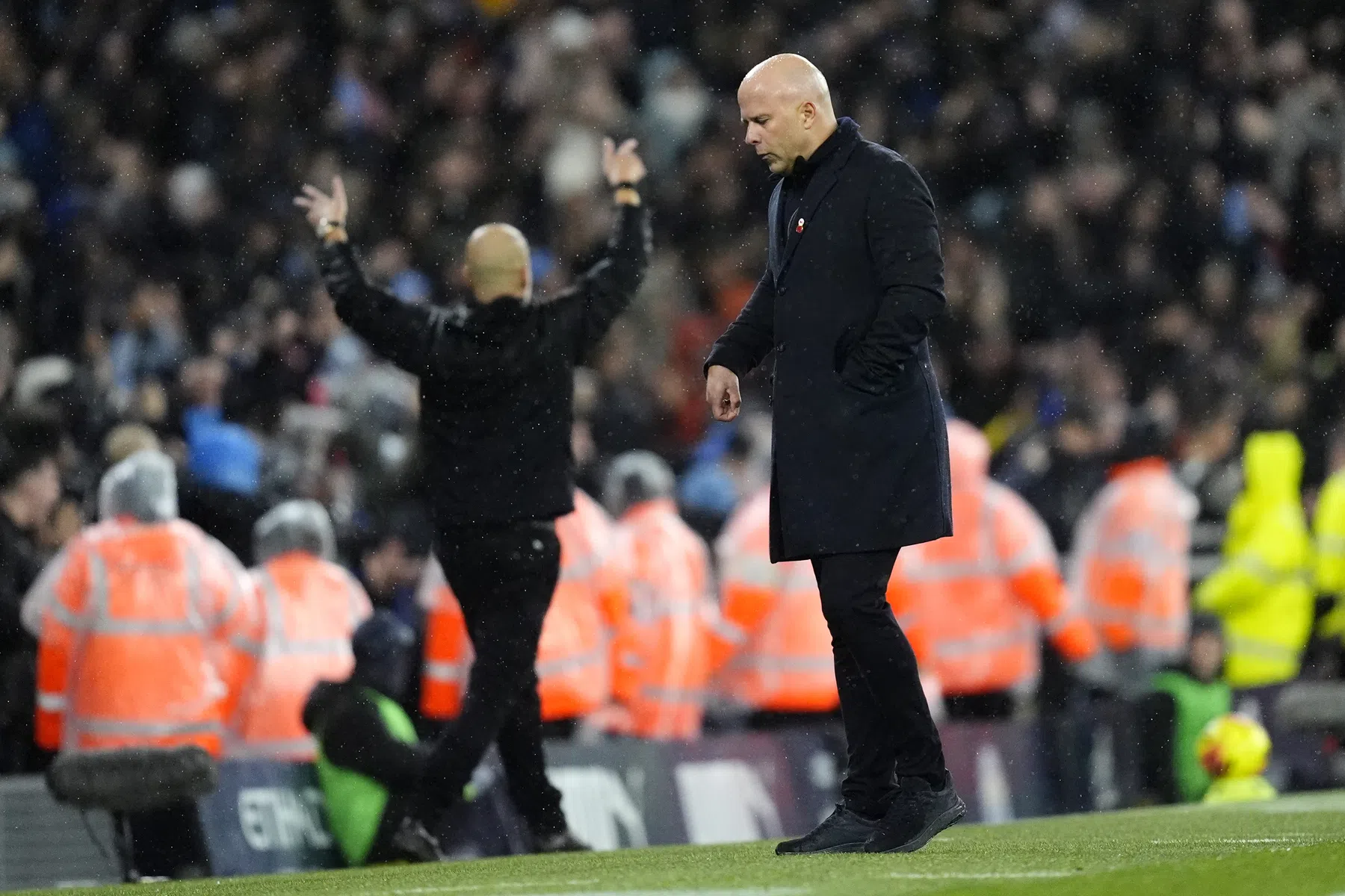 Guardiola reageert op Slot: 'Als manager is het beter om prijzen te winnen'