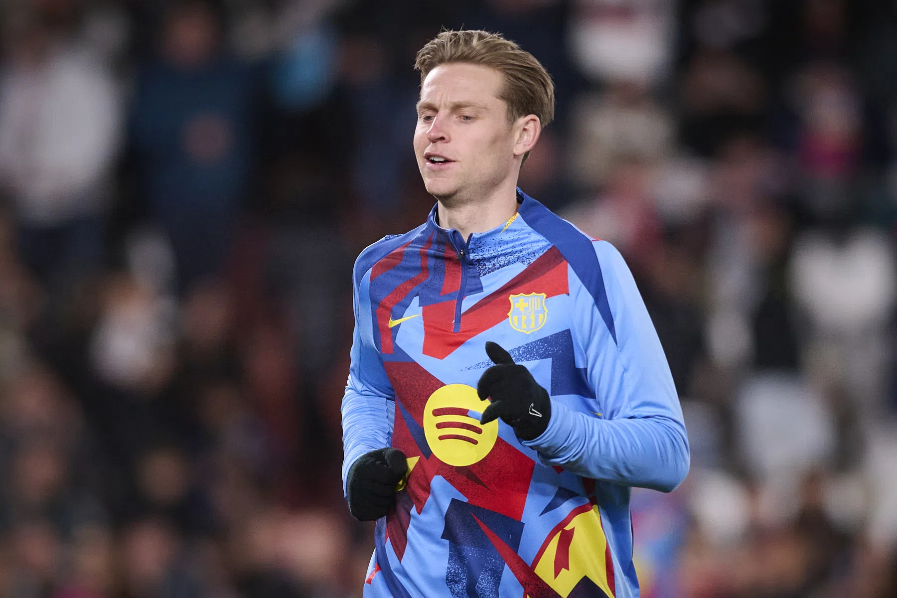 Flick hield Frenkie de Jong uit voorzorg aan de kant: 'Hij was niet helemaal fris'