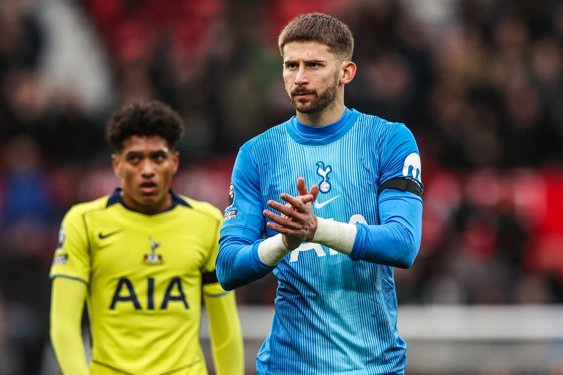 Tottenham-keeper wordt filosofisch na vragen over degradatiestrijd
