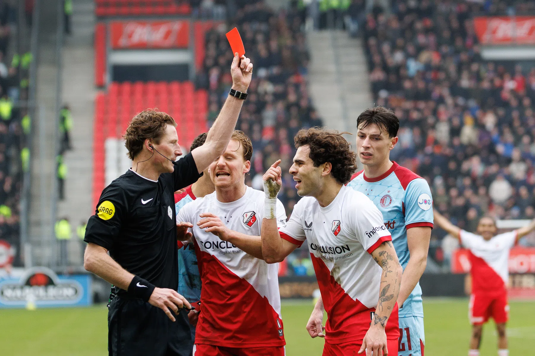 Koevermans zag onnodige beslissing van arbiter: 'Vind het een halve schwalbe'