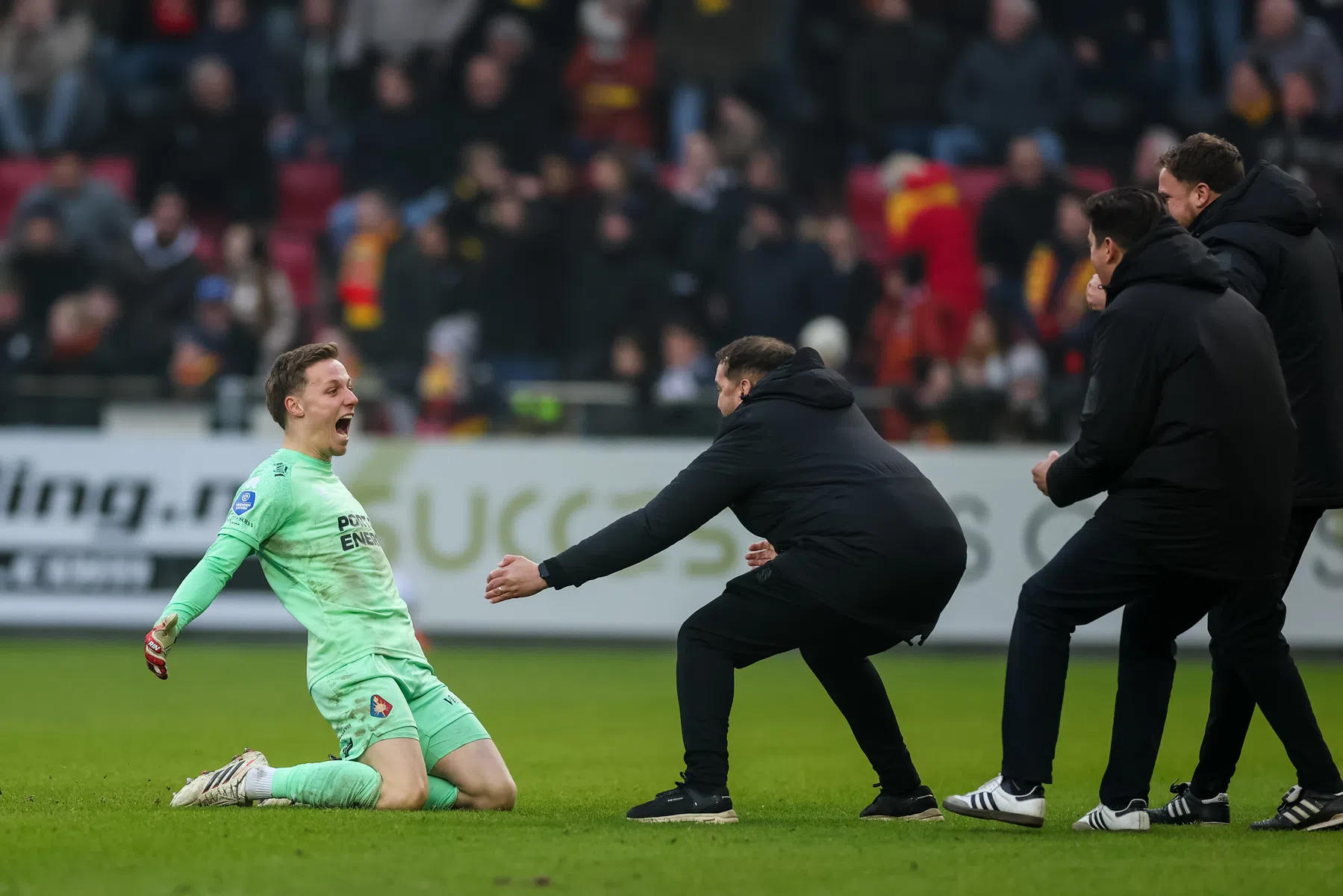 Telstar-keeper en goalgetter bijna weer trefzeker: 'Ik heb een verleden'