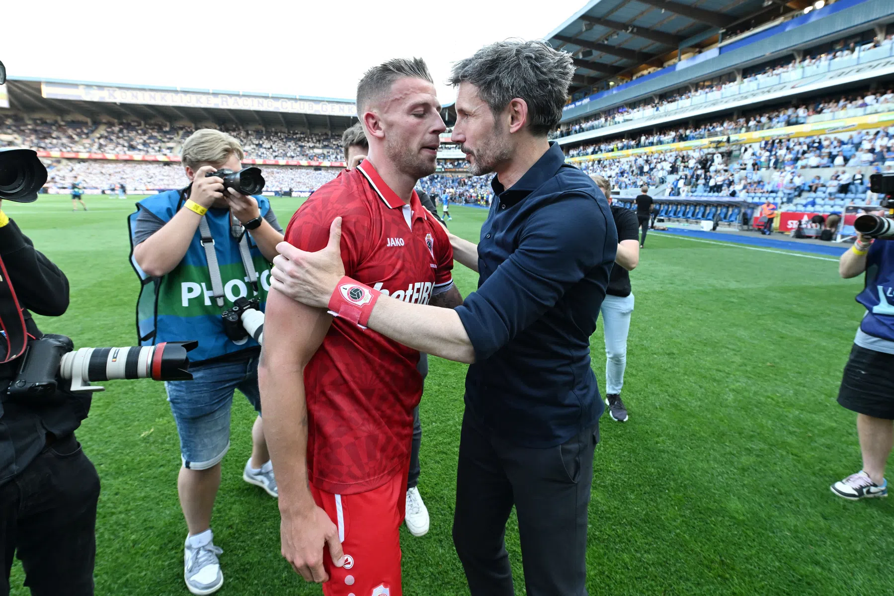 Alderweireld zet Van Bommel boven Mourinho en Simeone: 'Mijn beste coach ooit'
