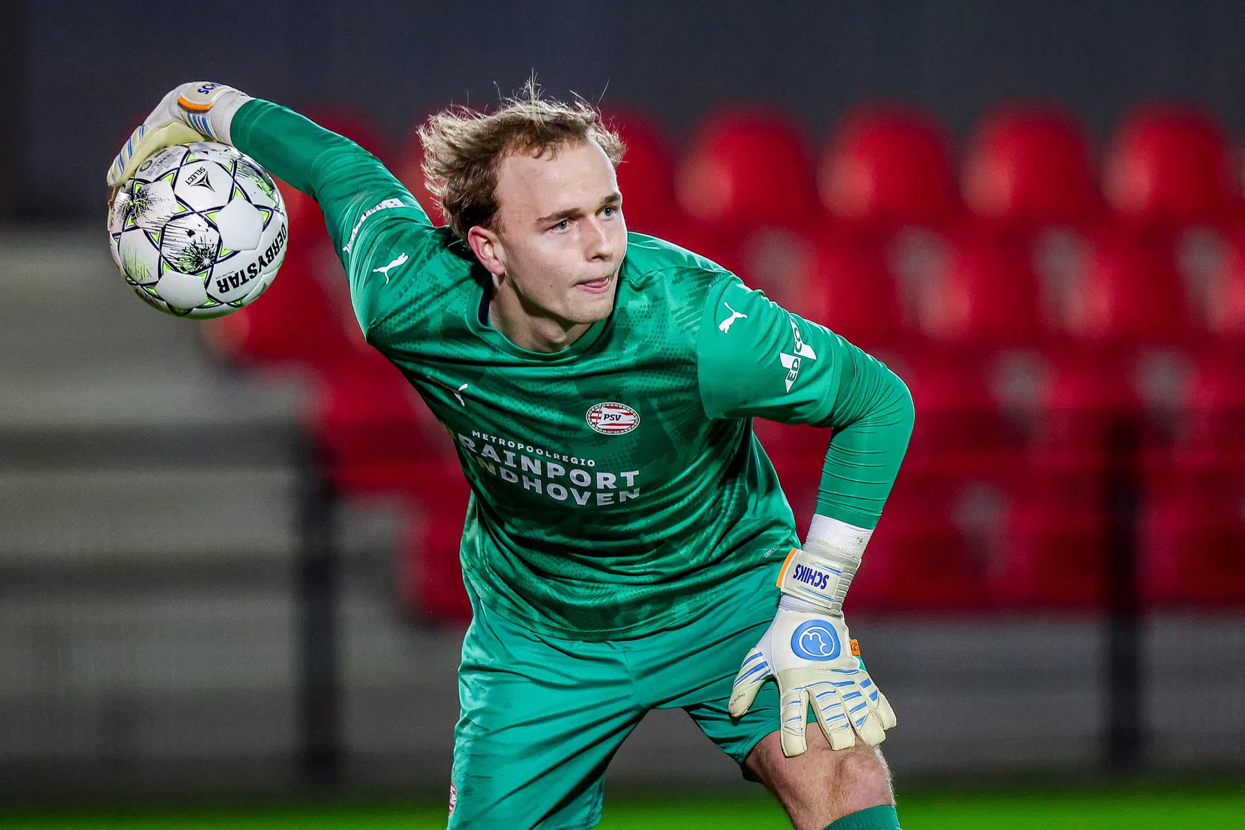 Schiks blijft nog even staan bij PSV: Kovar binnen enkele weken terug