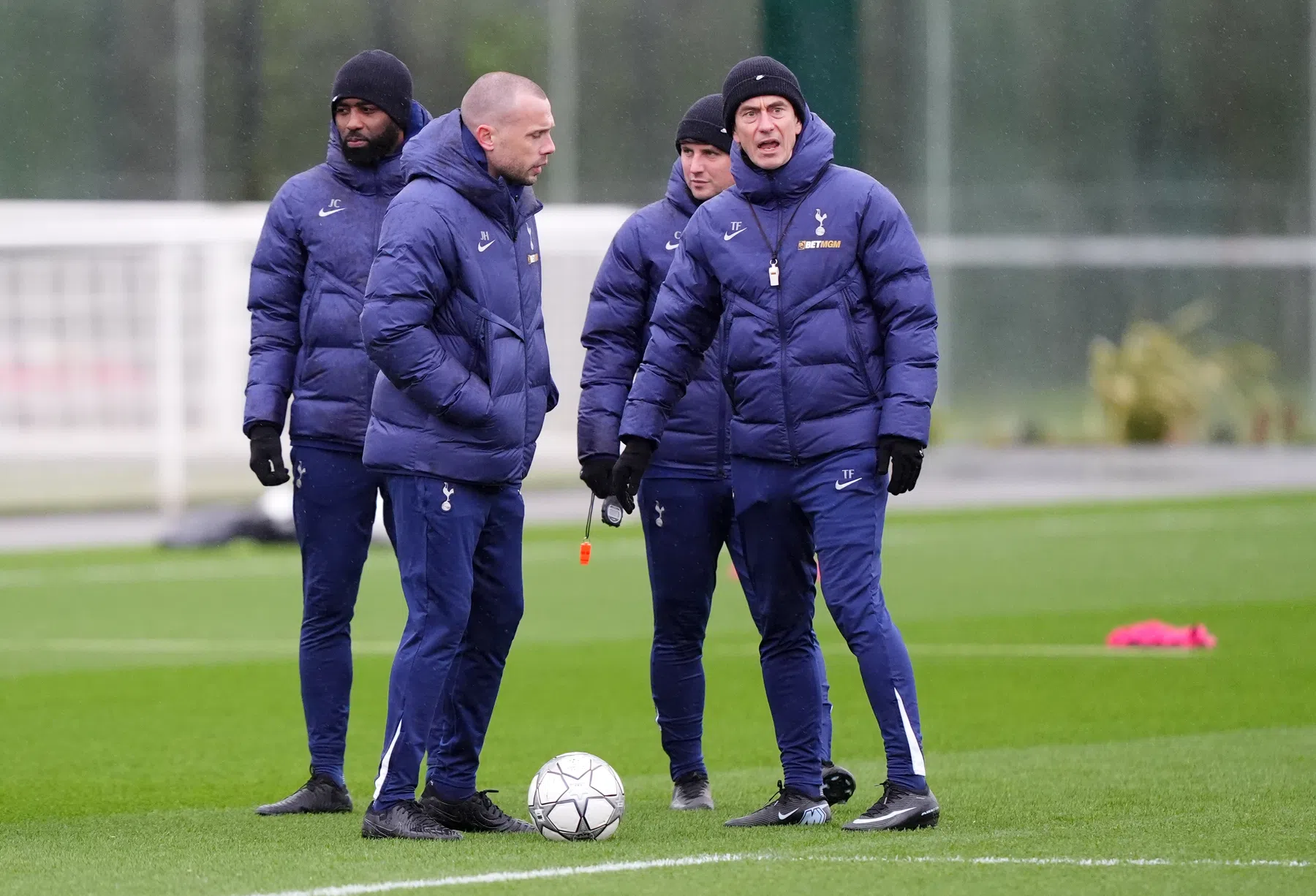 'Heitinga favoriet om Frank in ieder geval tijdelijk op te volgen bij Tottenham'