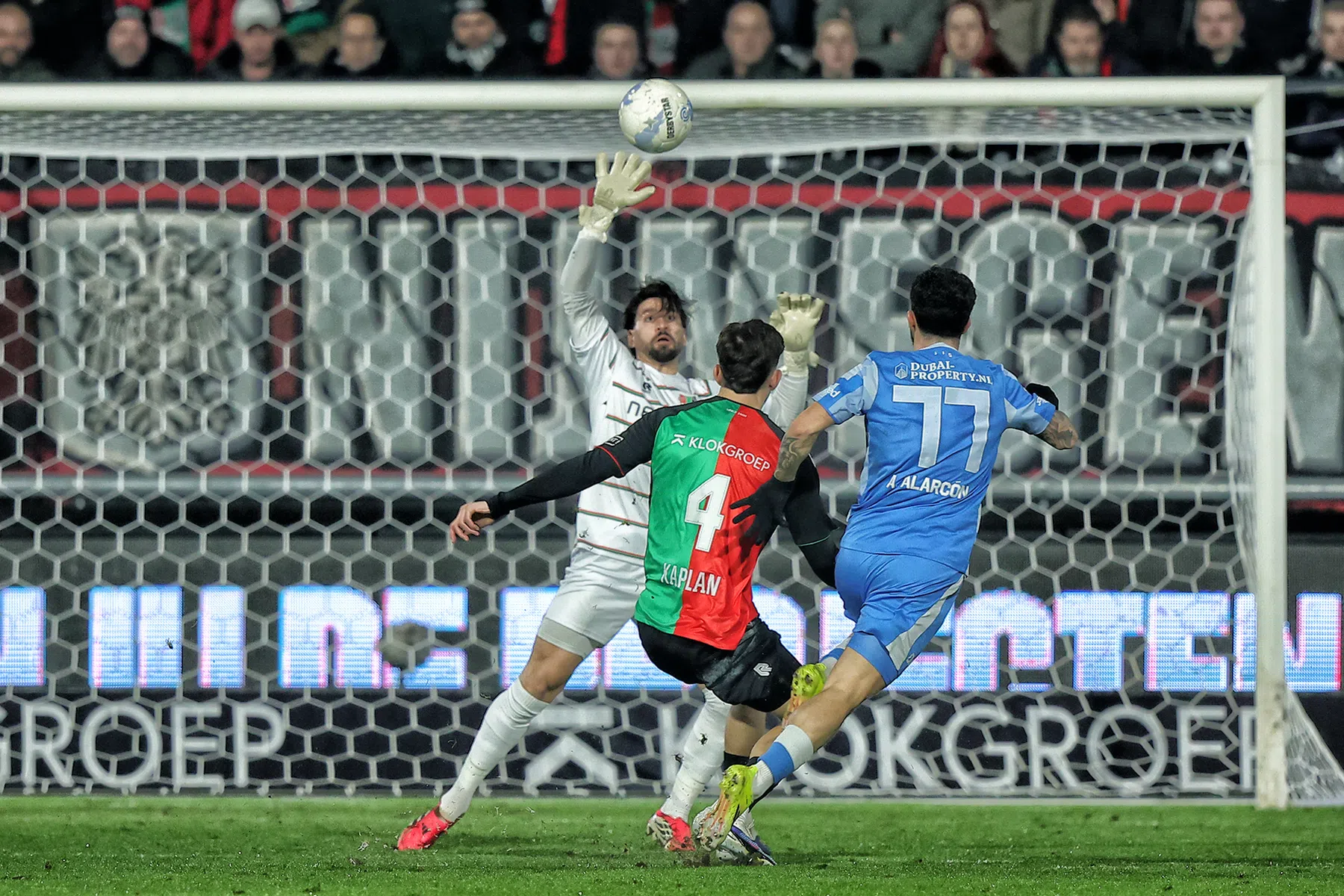 Geen tweede plaats voor NEC: FC Utrecht verrast in Nijmegen