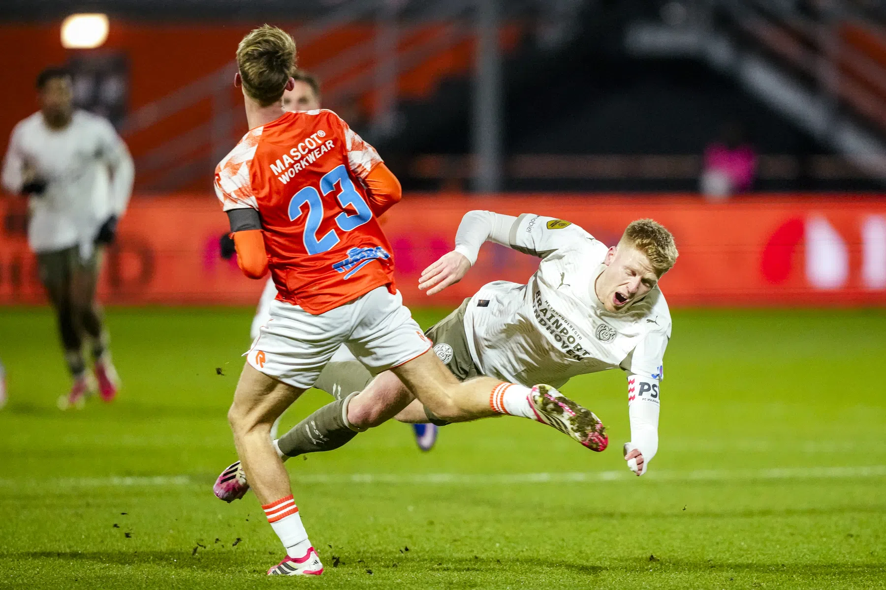 Schouten looft Volendam en merkt twee verschillende helften op bij PSV