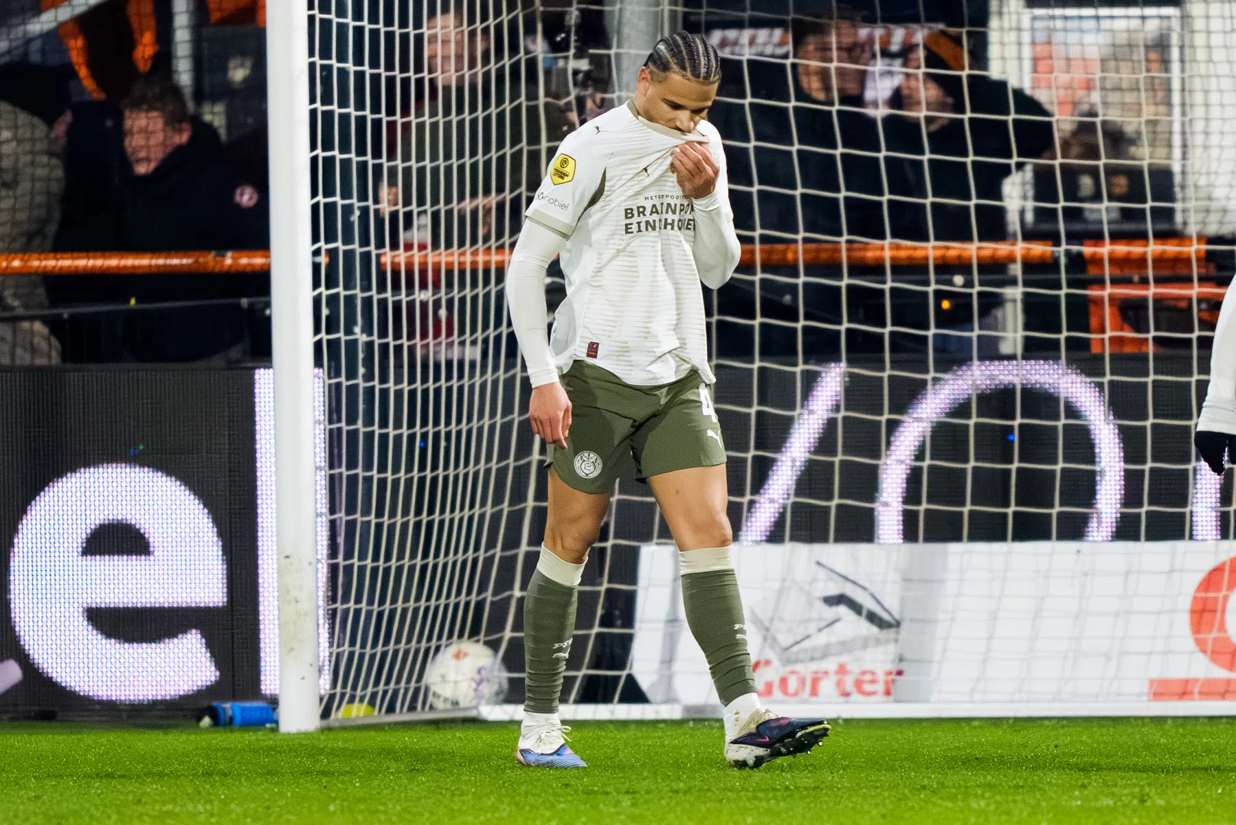 Perez schrijft 'absolute wanprestatie' PSV toe aan egoïsme en verkeerde keuzes