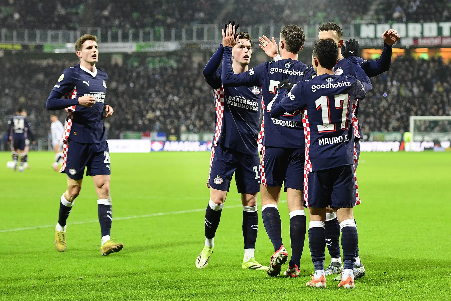 Nieuwe realiteit bij PSV: geen stress en meer rust, vooral voor Saibari