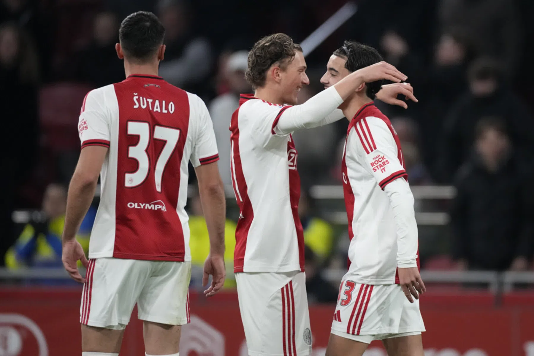 Belgen helpen Ajax voorbij Fortuna op vervelende avond voor Zinchenko