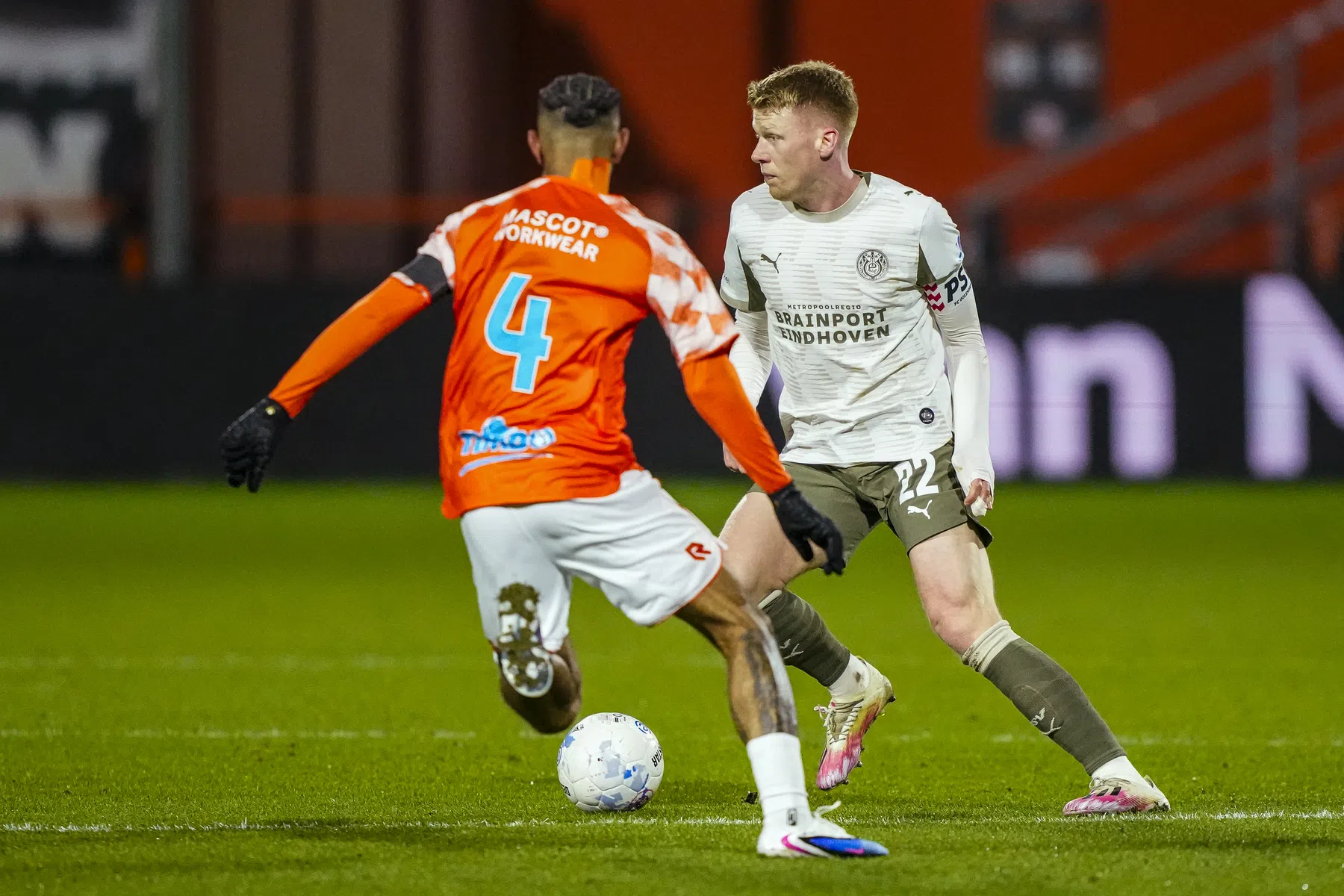 PSV na bijna zestig jaar twee keer ten onder tegen promovendus