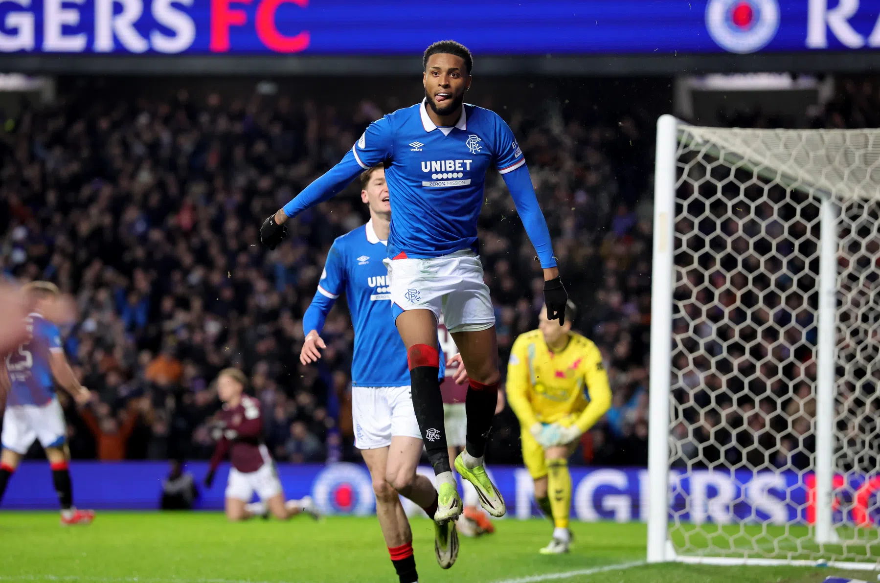 Rangers gooit Schotse titelstrijd helemaal open