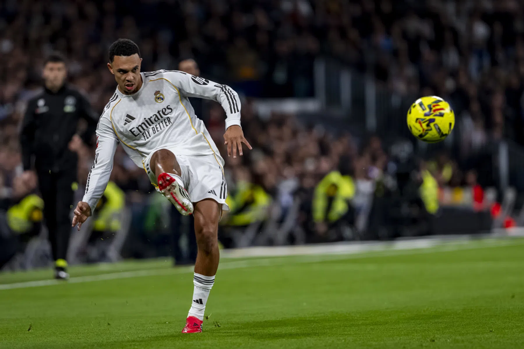 Alexander-Arnold bejubeld in Spanje: 'Is Beckham teruggekeerd in Bernabeu?