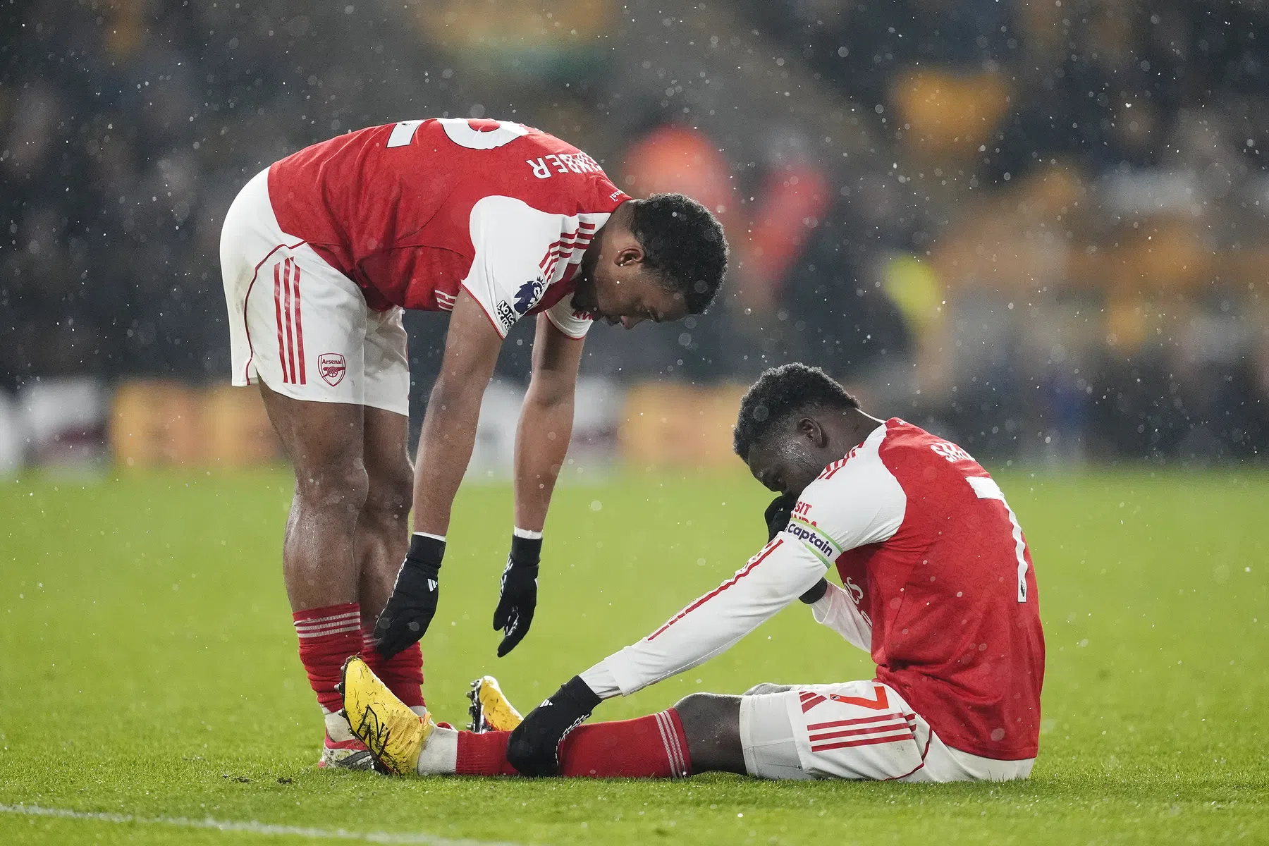 Woede en ongeloof bij Arsenal: 'Ze geven de titelrace uit handen'