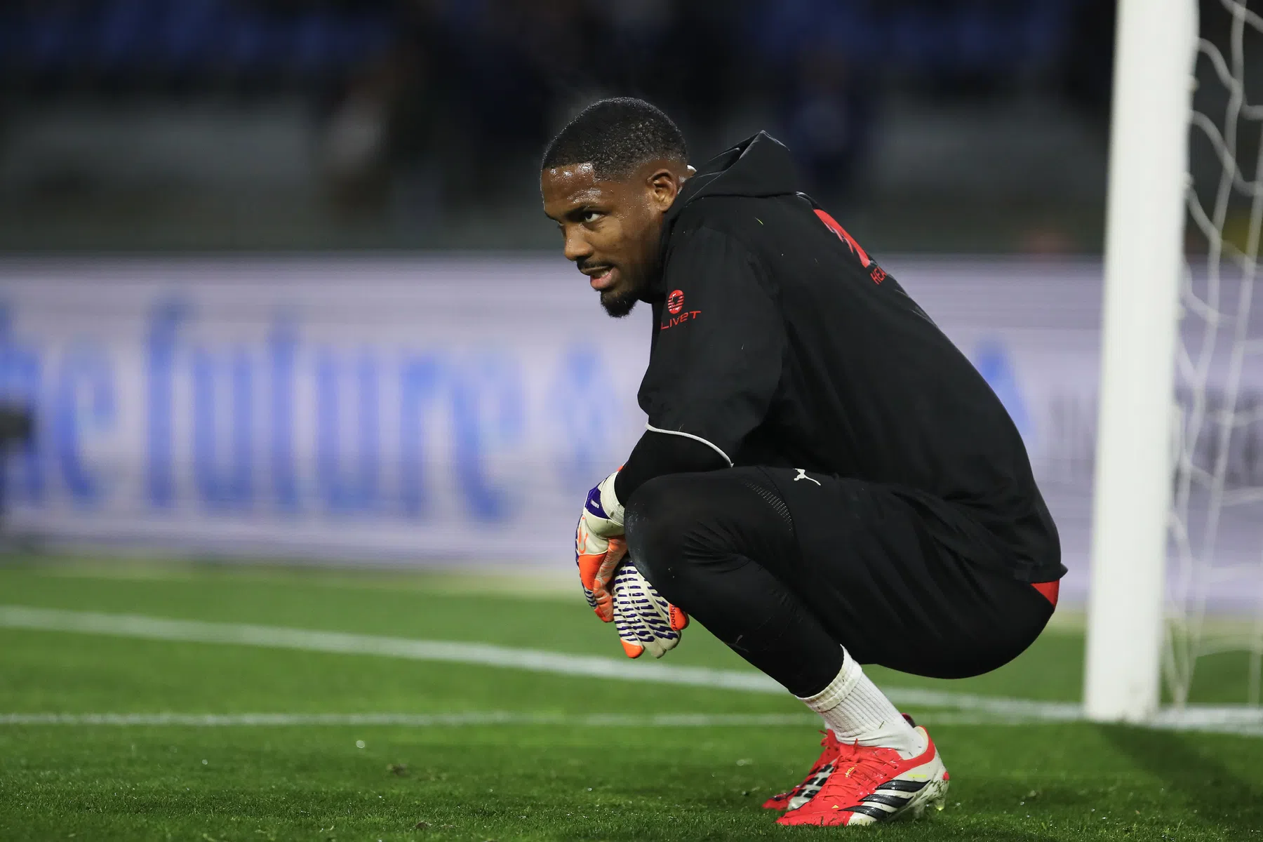 AC Milan rolt rode loper voor Inter verder uit