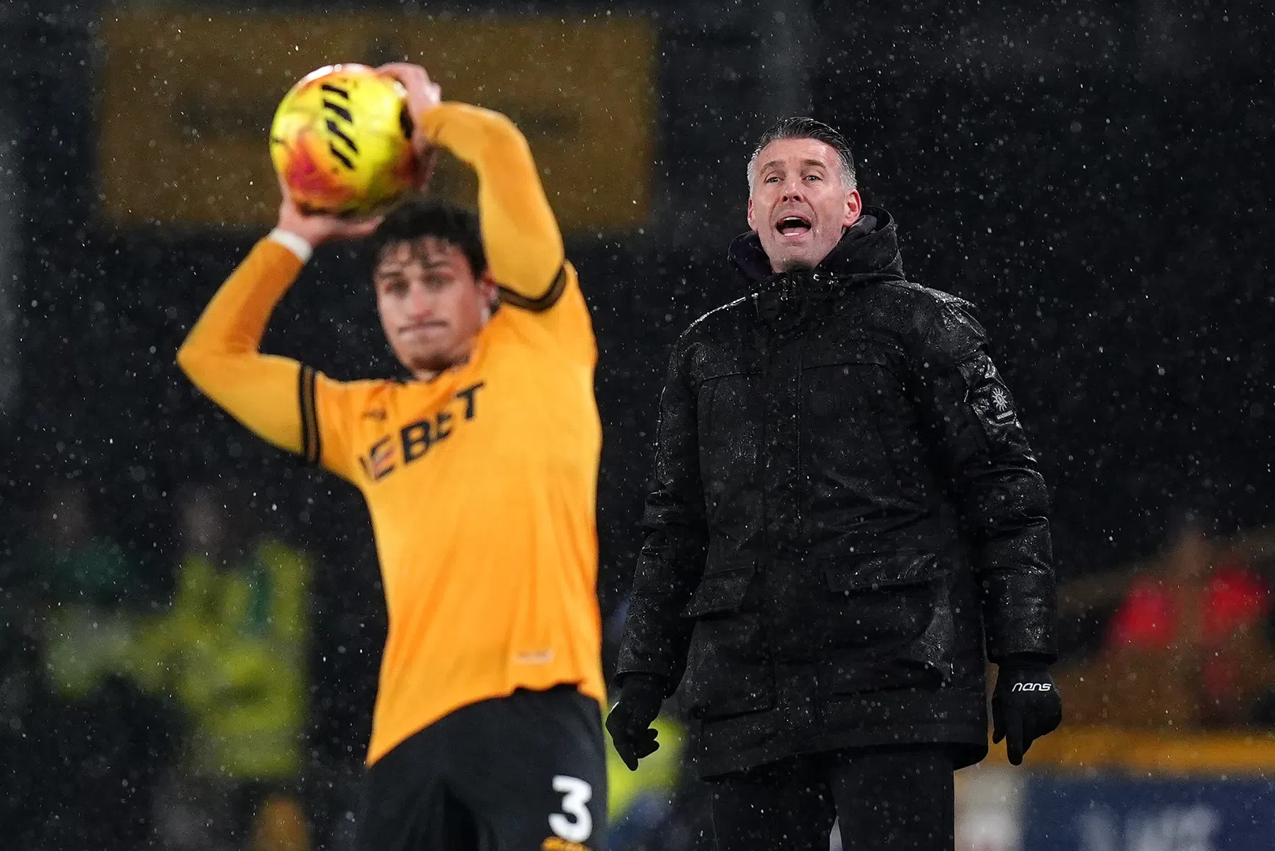 Wolves-trainer kritisch op eigen achterban na punt tegen Arsenal