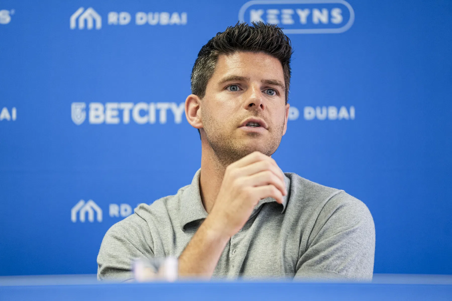 Den Bosch wil met Chinese eigenaren fundament bouwen: 'Promoveren is geen must nu'