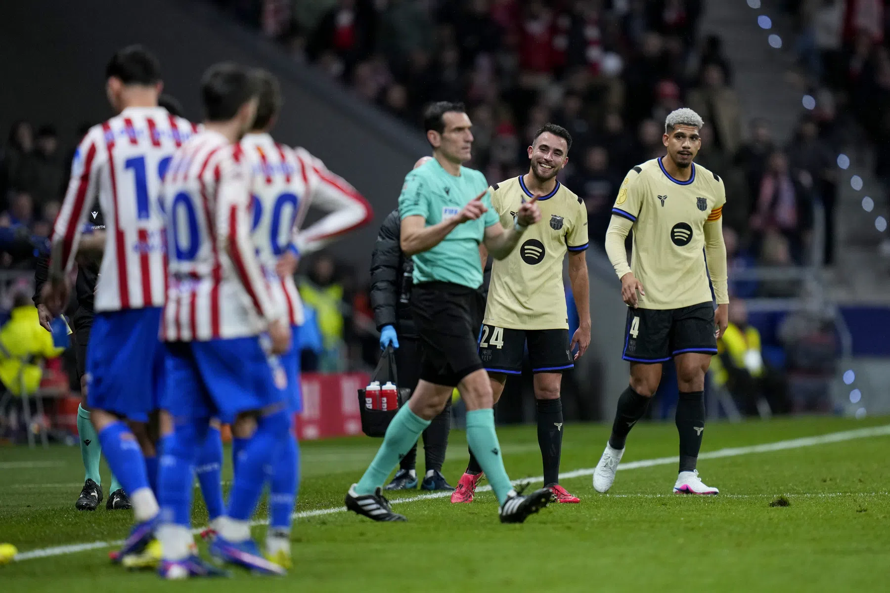 Barcelona blijft klagen: 'Arbitrage kan elke goal afkeuren als ze willen'