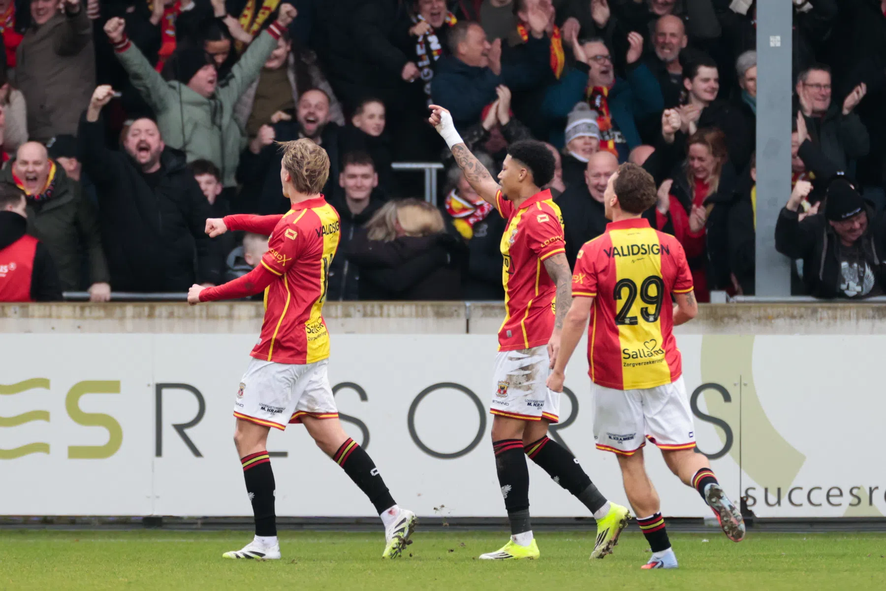 Heracles zet zich voor schut in Deventer: eerste Go Ahead-zege sinds begin novembe