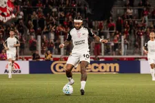 Thumbnail for article: Memphis stipt verschil tussen Brazilië en Europa aan: 'Meer met het hart'