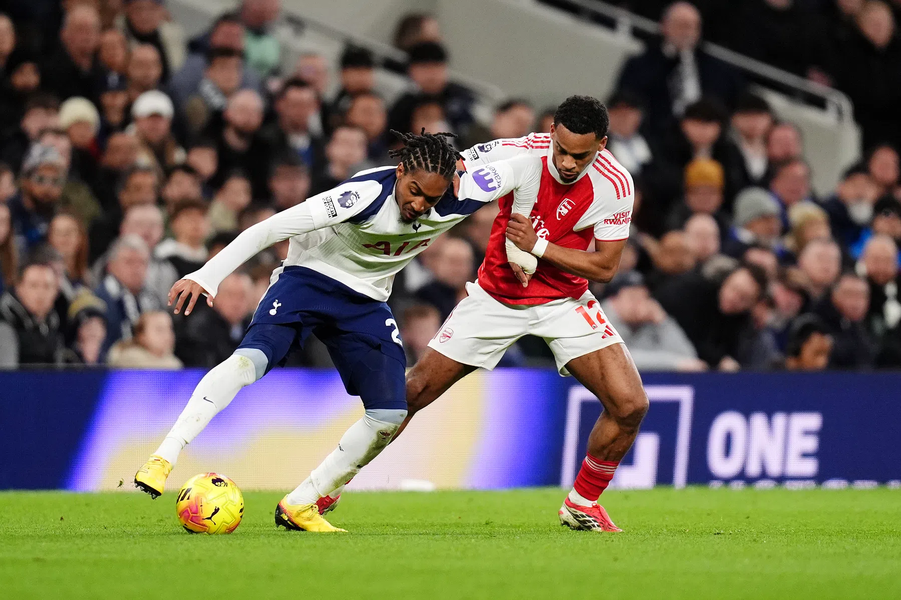 De sleutelrol van Timber tegen Tottenham: 'Misschien beste rechtsback ter wereld'