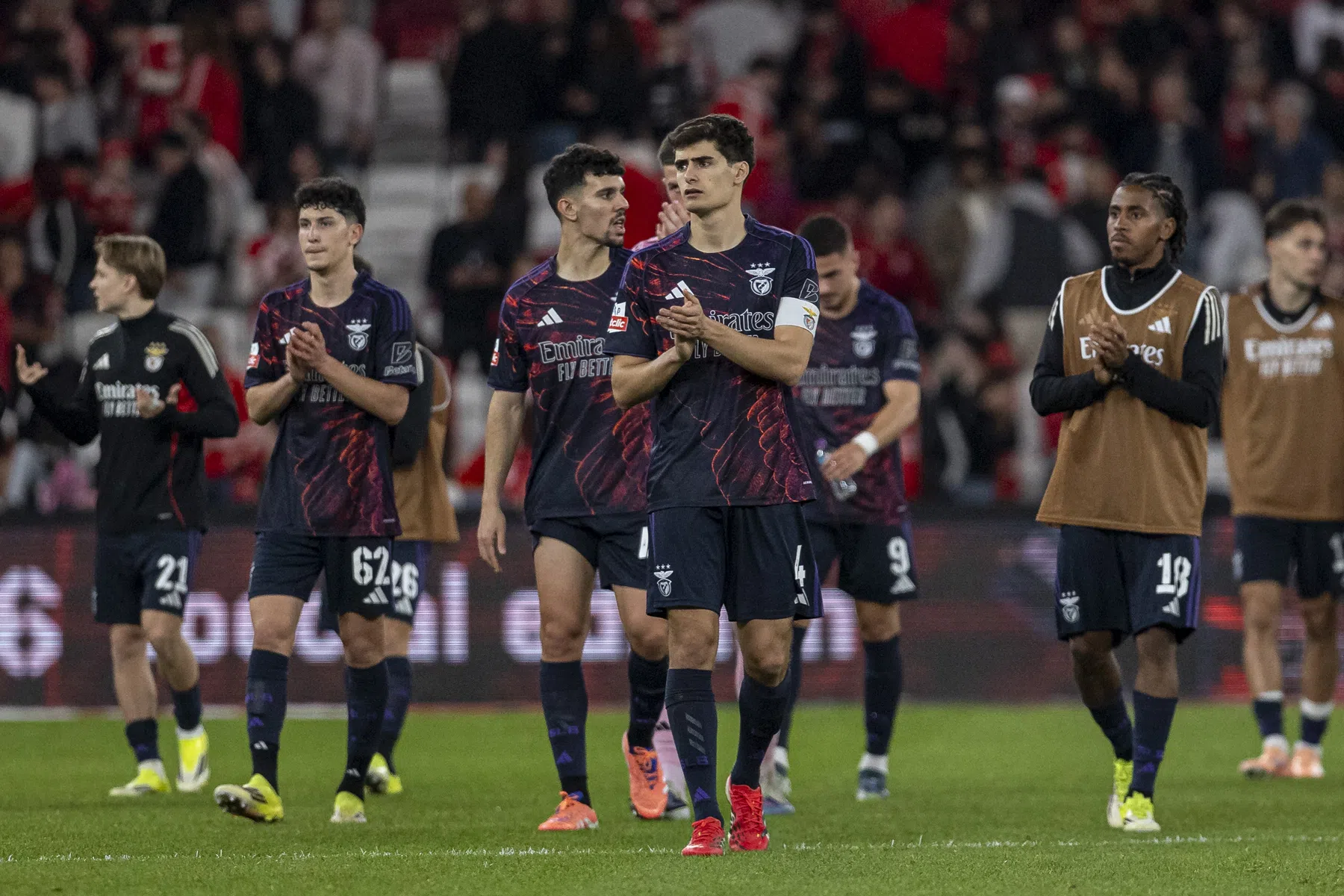 De strijd achter het ongenaakbare Engeland: Portugal hoopt op extra CL-ticket